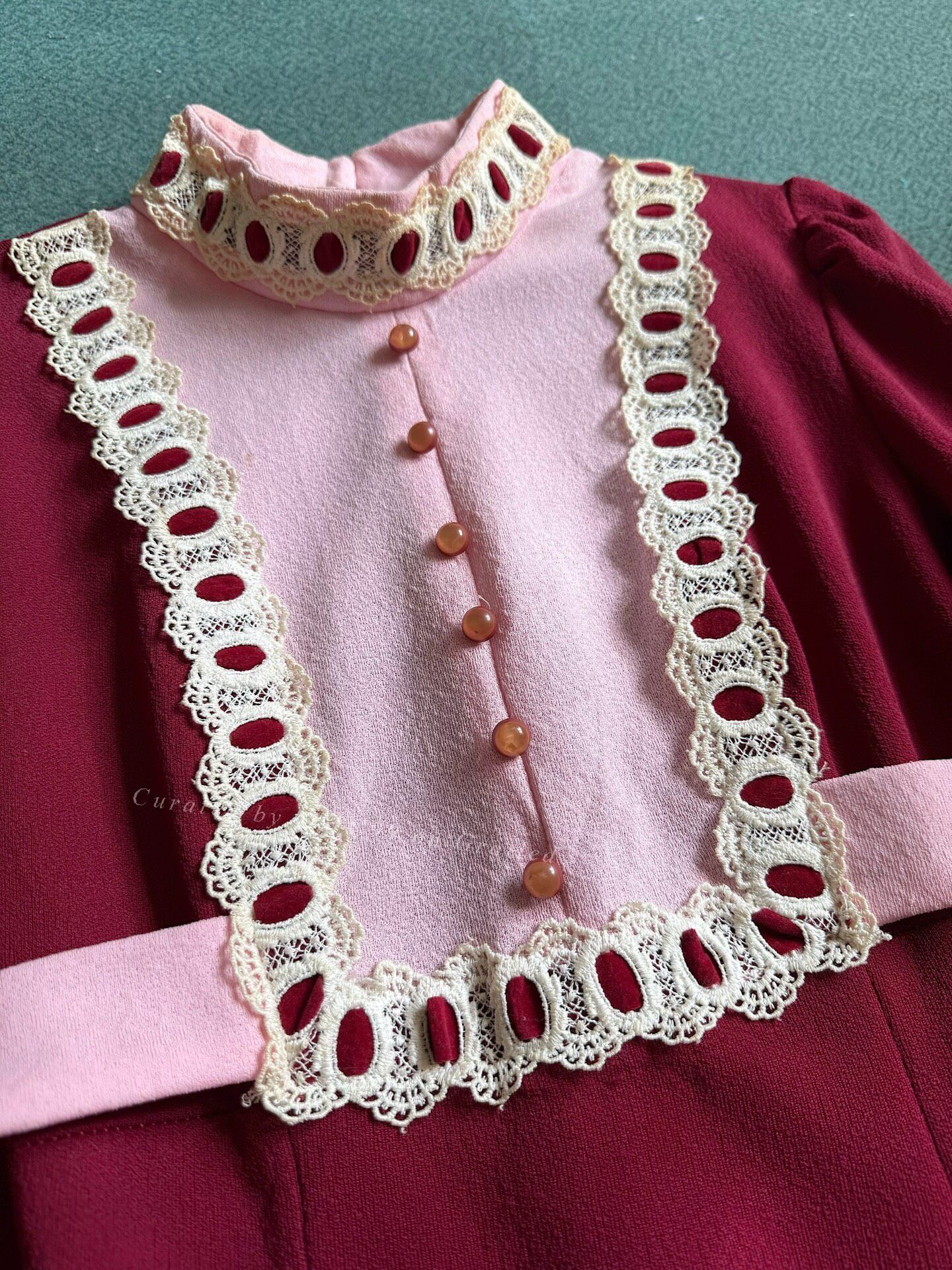 Vintage 1970s USA Red Lace Collar Long Dress Size M / US 6-8 / IT 42-44 - 1 Thumbnail