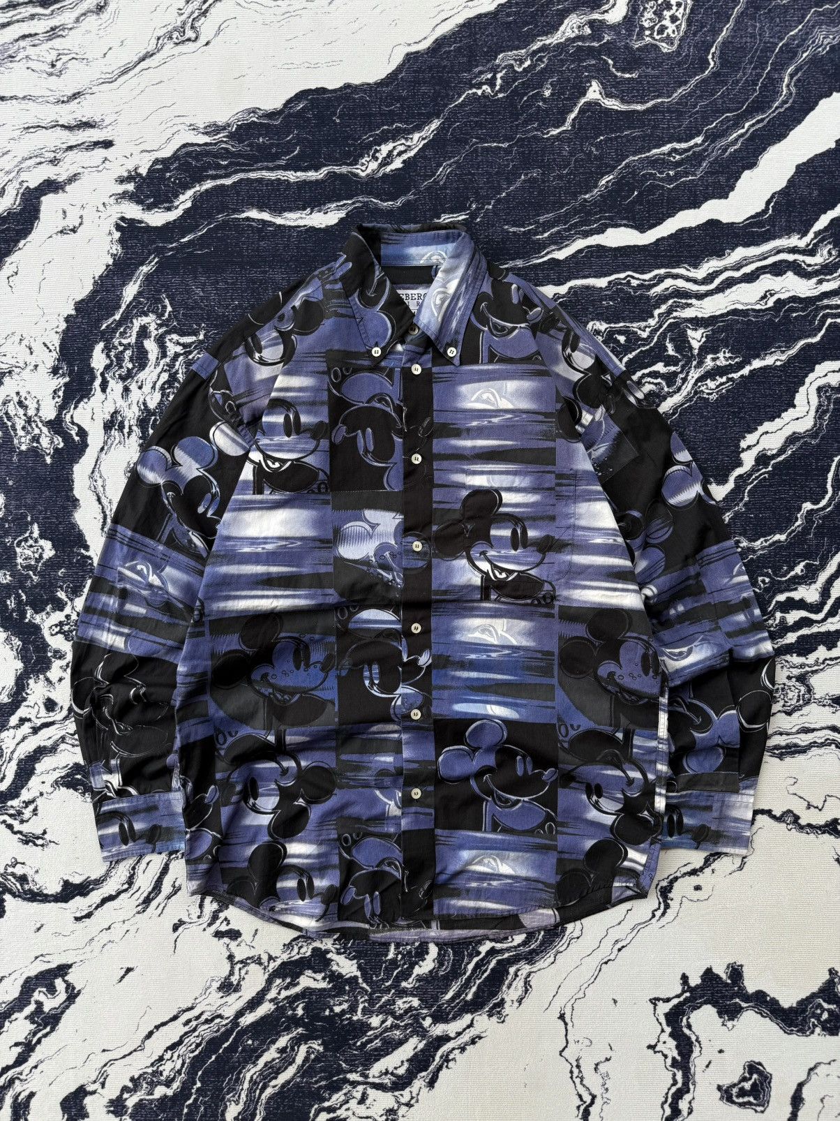 Iceberg × Vintage Iceberg all over print collaboration disney shirt Size US M / EU 48-50 / 2 - 1 Thumbnail