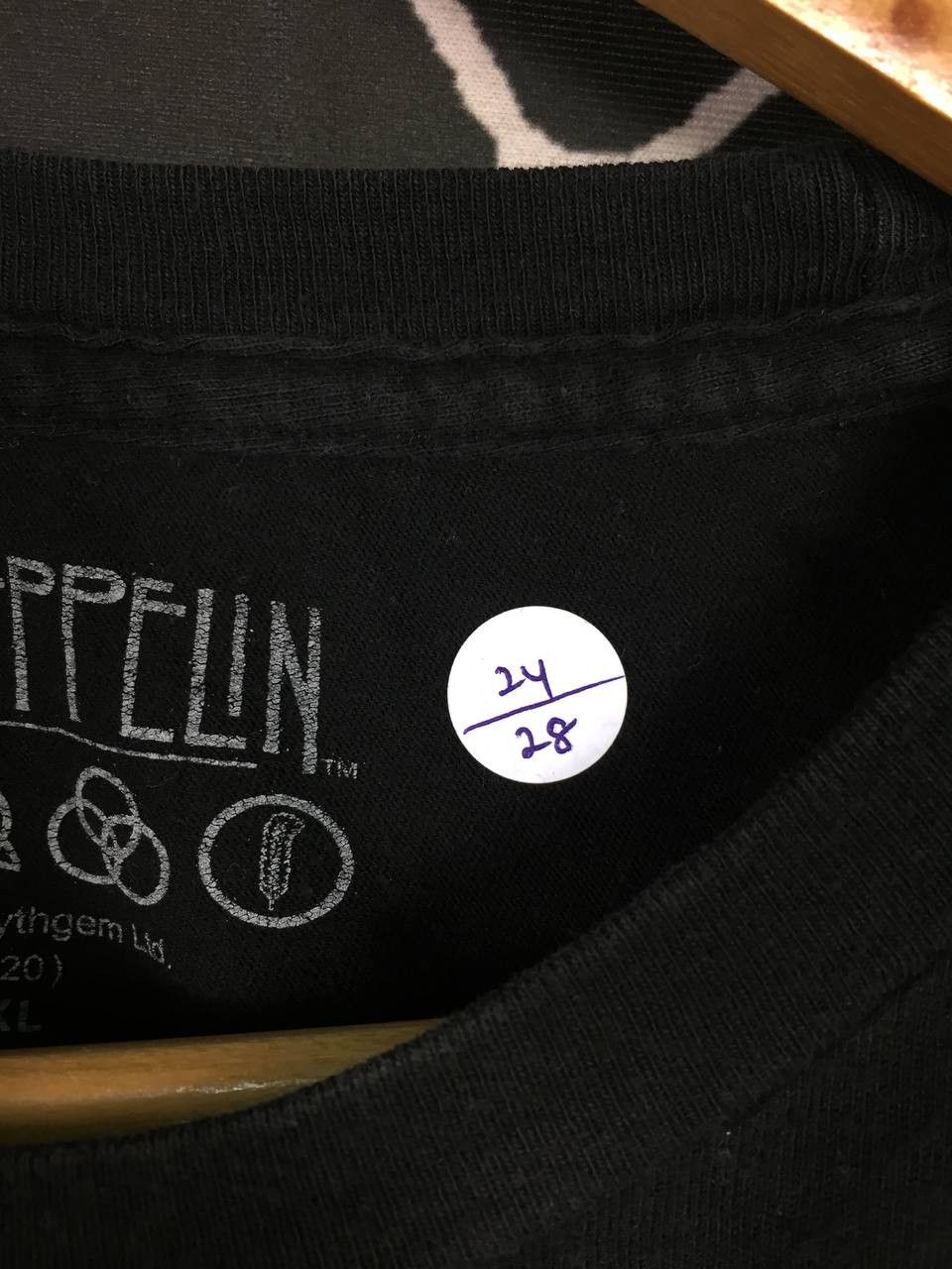 Band Tees × Led Zeppelin × Vintage Led Zeppelin United States of America 1977 Band Tee Size US XL / EU 56 / 4 - 11 Thumbnail