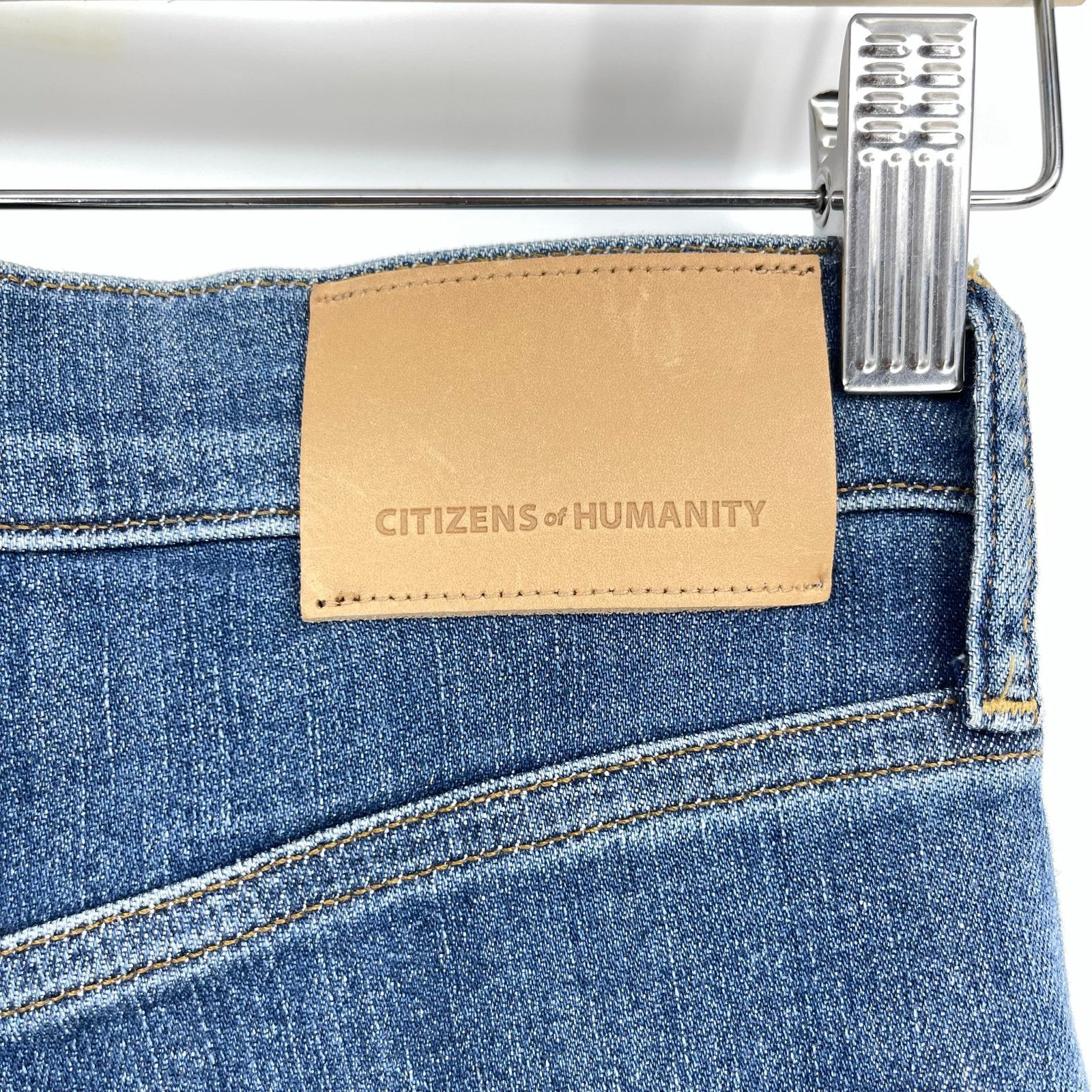 Citizens Of Humanity Citizens of Humanity | Isola Cropped Boot Jean in Lawless 26 Size 26" / US 2 / IT 38 - 10 Thumbnail