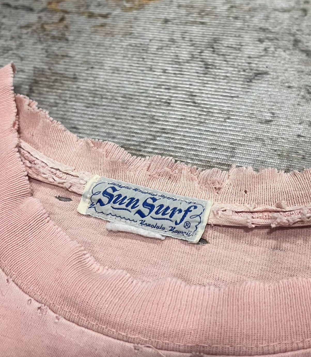 Sun Surf Vintage Sun Surf Hawaiian Thrash Condition Size US L / EU 52-54 / 3 - 5 Thumbnail
