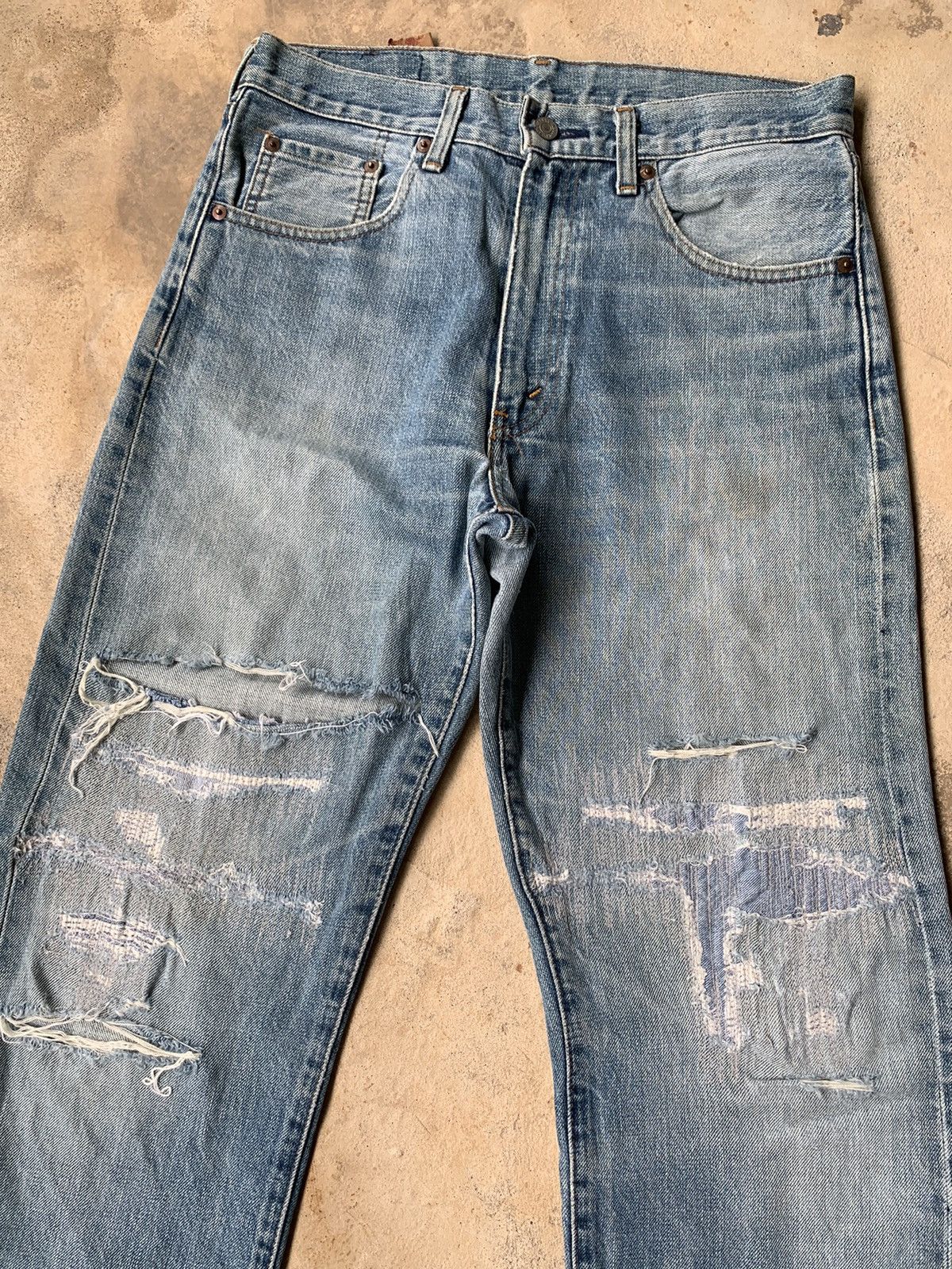 Levi's Vintage Levis Big E Selvedge Distressed Denim Size US 31 - 3 Thumbnail