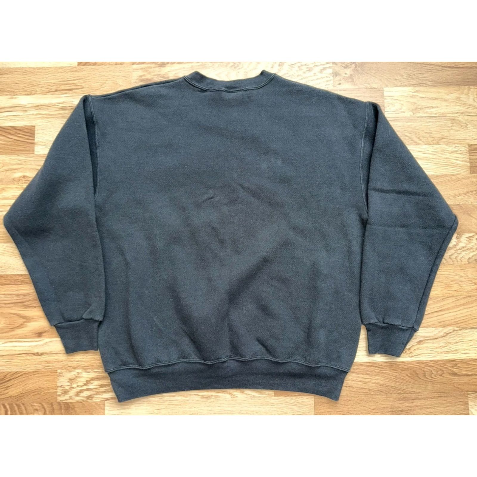 NFL VINTAGE NFL Philadelphia Eagles Crewneck Sweatshirt Black Shadow Graphic L Mens Size US L / EU 52-54 / 3 - 3 Thumbnail