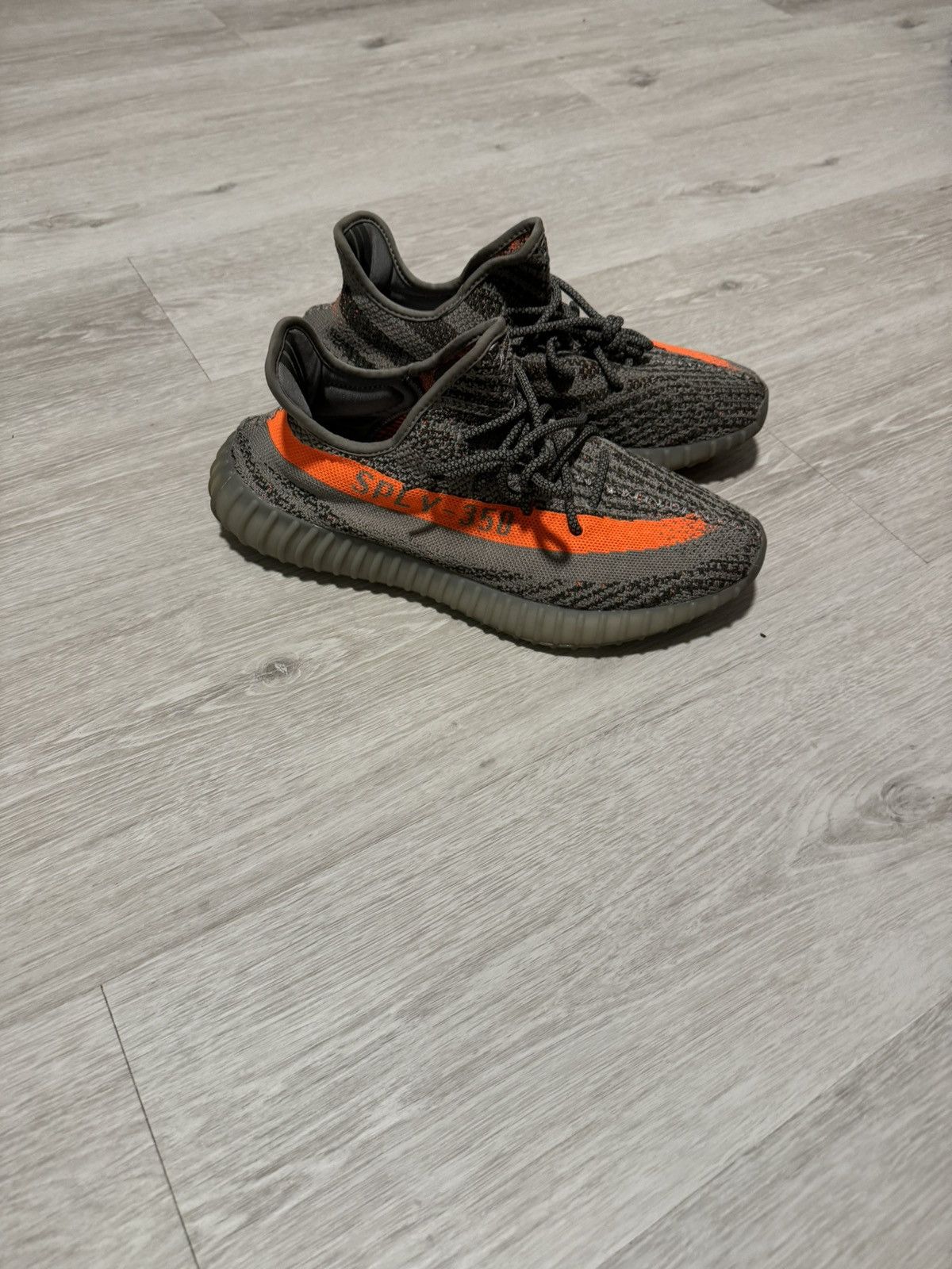Adidas × Yeezy YEEZY 350 V2 BELUGA REFLECTIVE Size US 12 / EU 45 - 2 Thumbnail