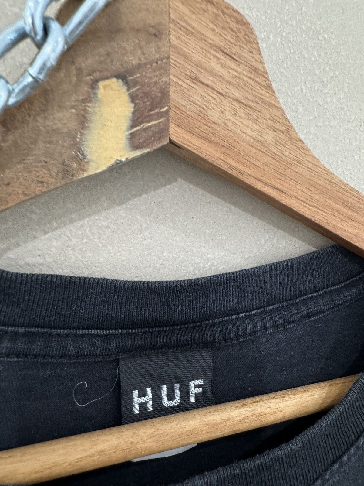 Huf Huf Camouflage Box Logo Black Tee Shirt tshirt Size US L / EU 52-54 / 3 - 3 Thumbnail