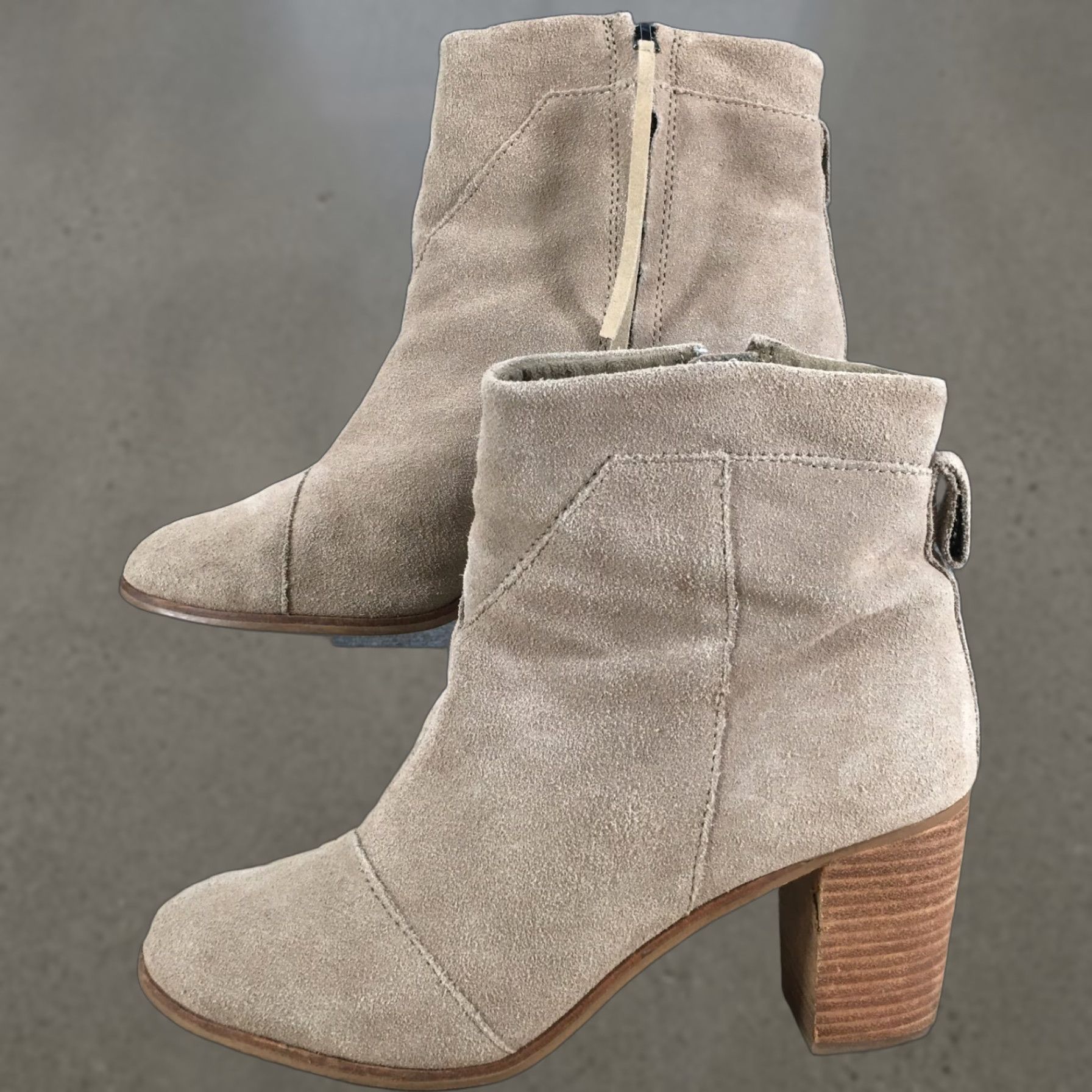 Toms TOMS Boots Womens 11 Ankle Booties Block Heels Casual Beige Suede Side Zip Shoes Size US 11 / IT 41 - 1 Thumbnail