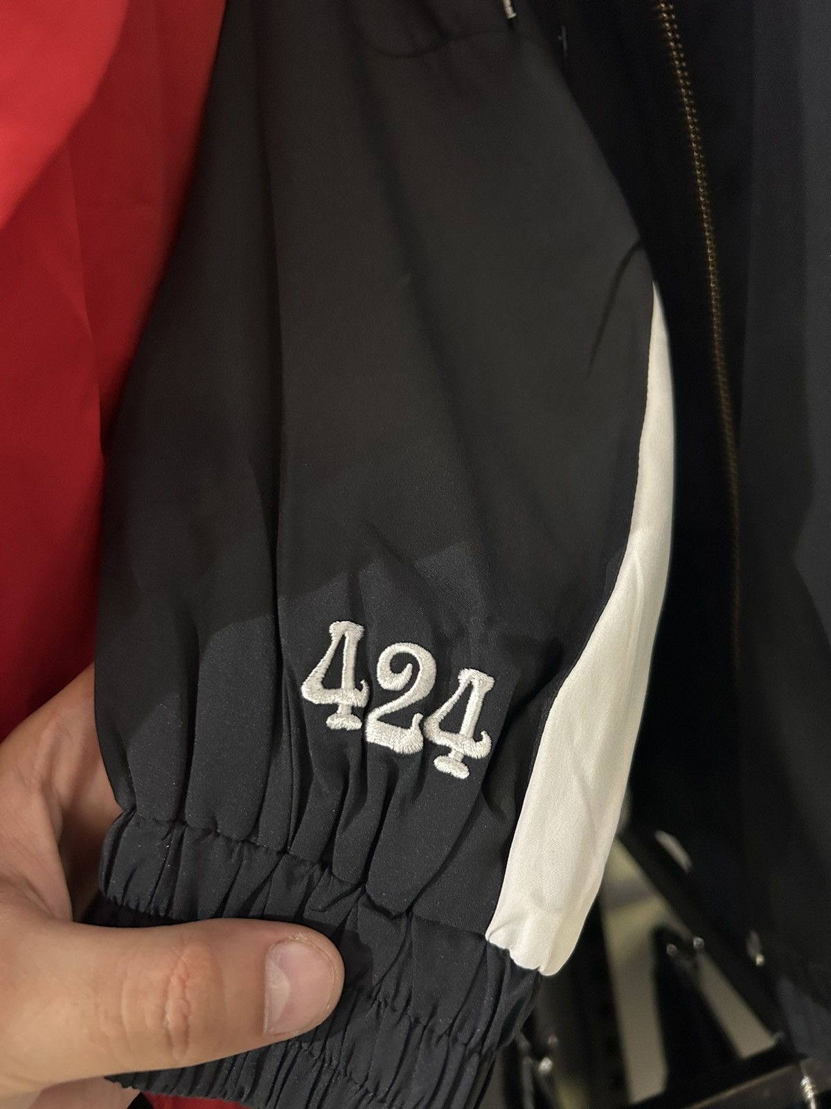 424 × Hummel Hummel x 424 Boxy Zip Track Jacket size Small rare blokecore Size US S / EU 44-46 / 1 - 4 Thumbnail