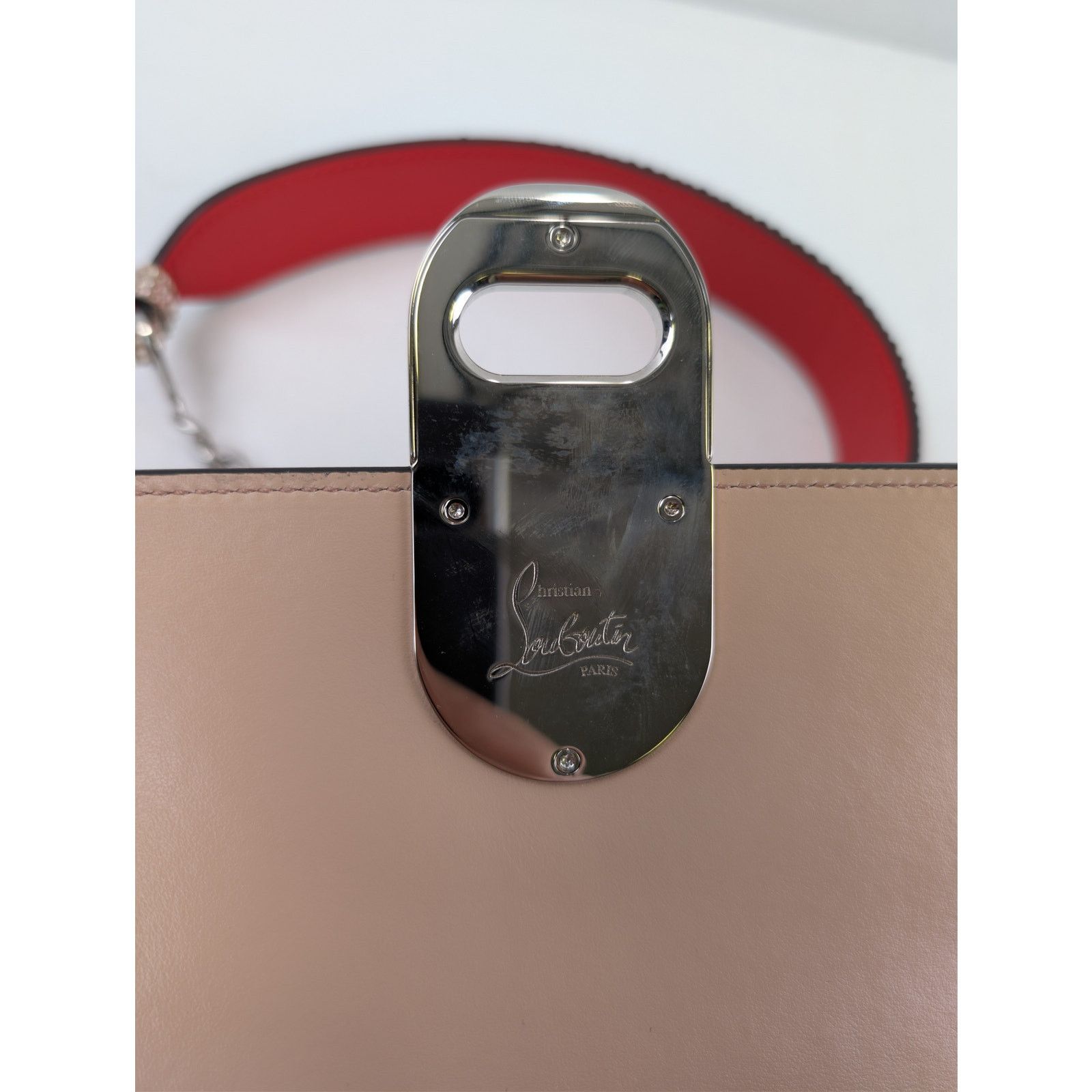 Christian Louboutin o1rshd1 Size: OS / Elisa Small VV/Strass Degrade Bag in Nude Size ONE SIZE - 13 Thumbnail