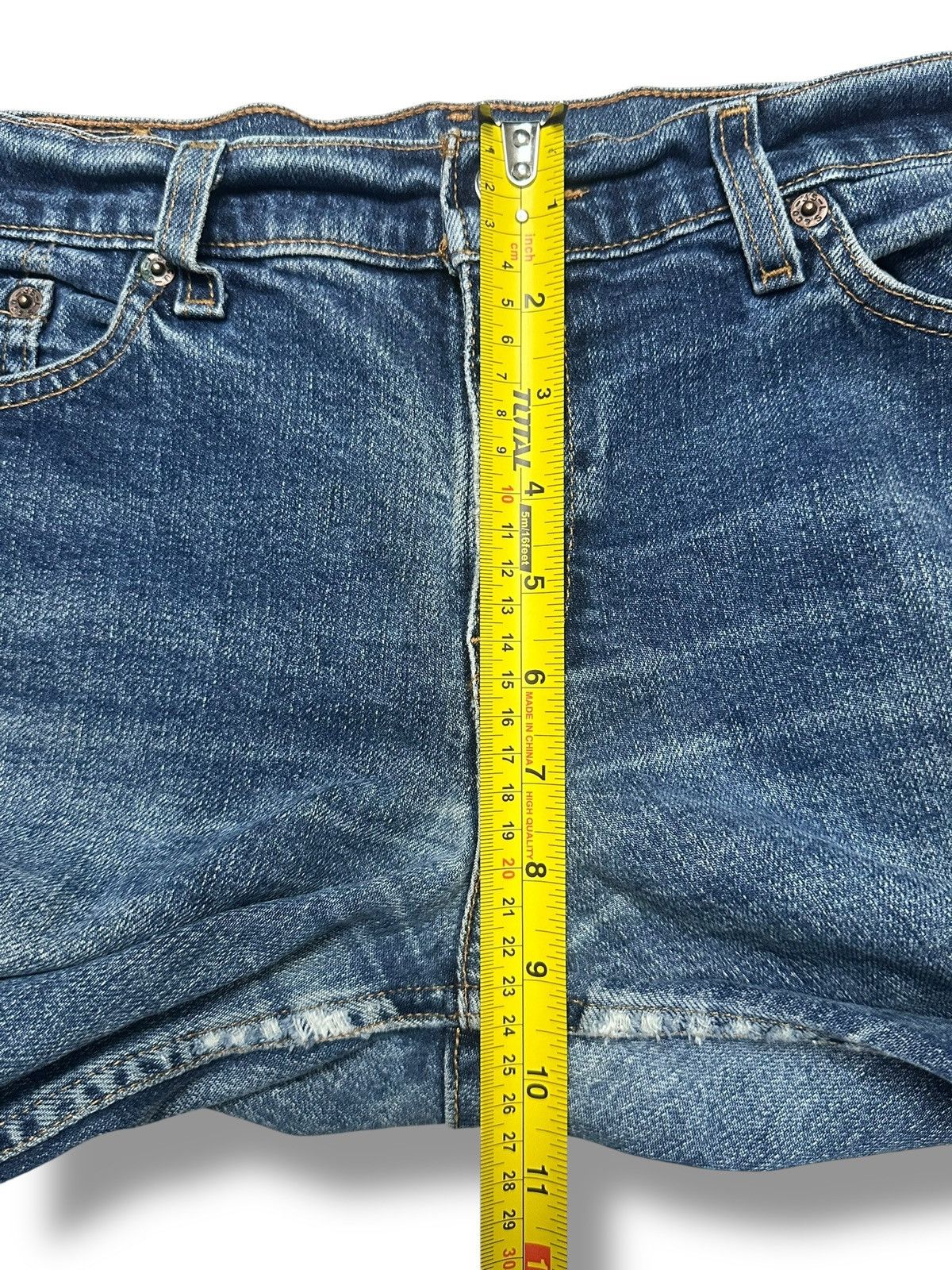 Levi's Vintage Levi’s 518 Super Low BootCut Jeans With Faded Wash Size US 31 - 19 Thumbnail