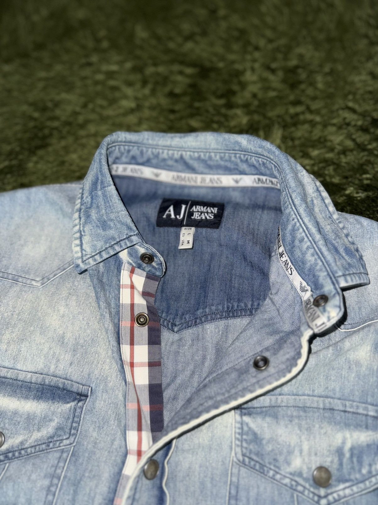 Armani [EU L] Armani Jeans Vintage Washed Western Denim Shirt Size US L / EU 52-54 / 3 - 3 Thumbnail