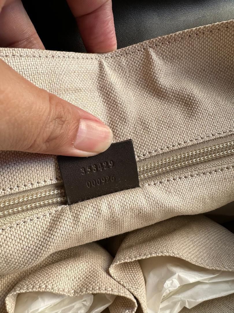 Gucci Authentic Gucci GG Supreme Messenger Bag Size ONE SIZE - 4 Thumbnail