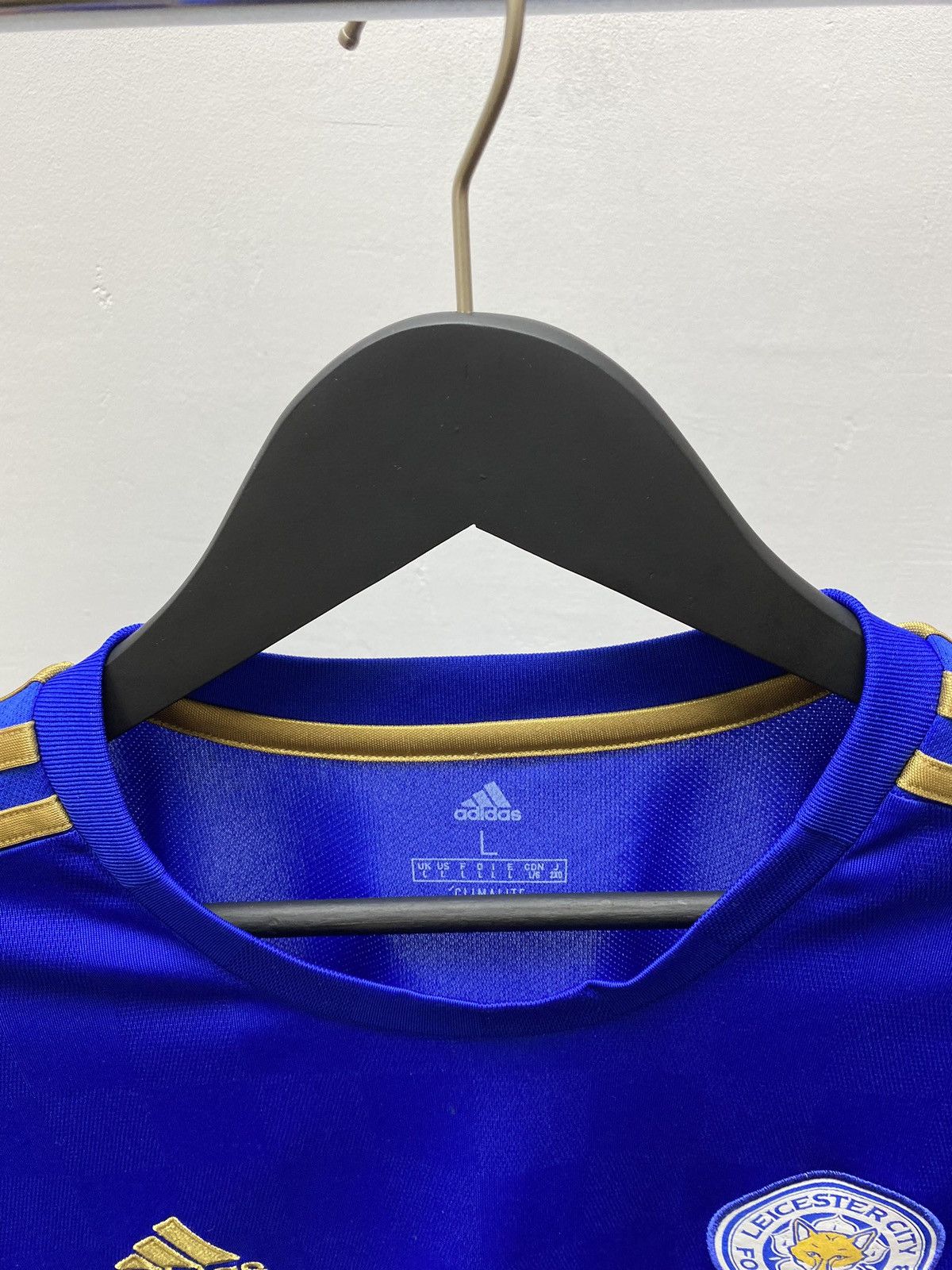 Adidas Leicester City 2019-2020 Home Soccer Jersey Football Shirt Size US L / EU 52-54 / 3 - 15 Thumbnail