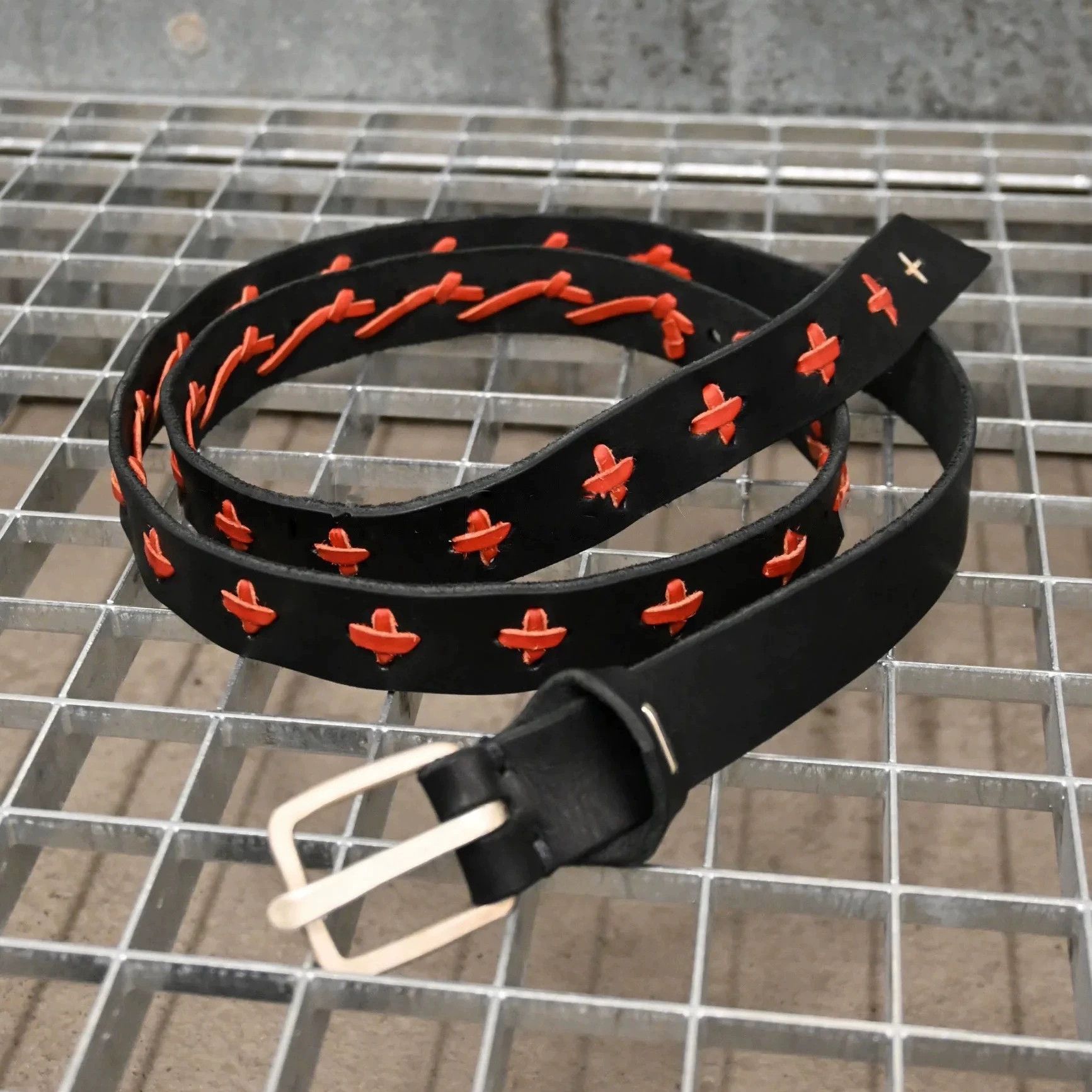 Ma+ M.A+ by Maurizio Amadei Red Woven Cross-Stitch Belt M Size ONE SIZE - 1 Thumbnail