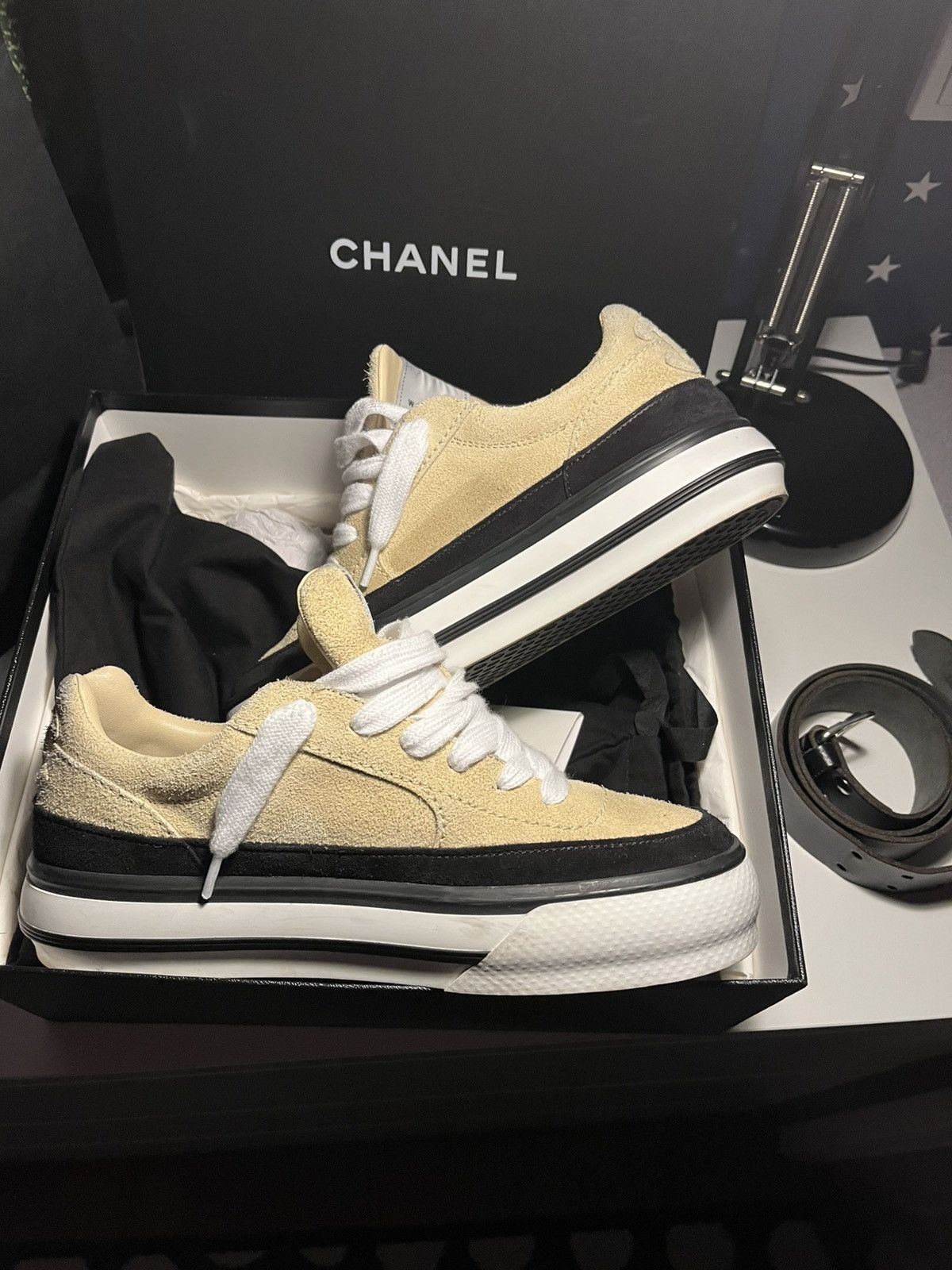 Chanel CC Chanel Suede Sneaker Runner Beige/White Rare Size US 8 / EU 41 - 2 Thumbnail
