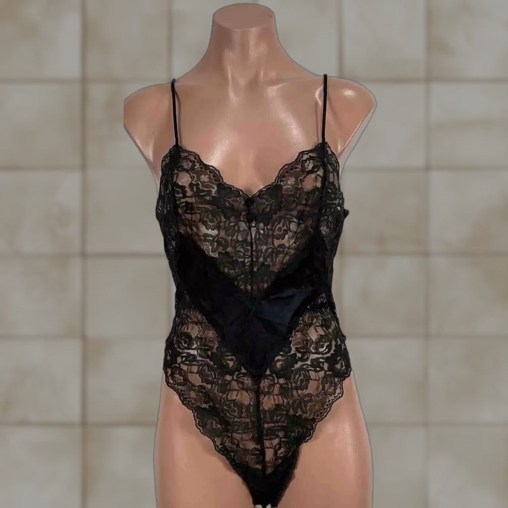 VINTAGE Vassarette Black Satin Lace Teddy Bodysuit Snap Closure Size S Adult Women’s Nightwear 1980s Eveningwear Womens