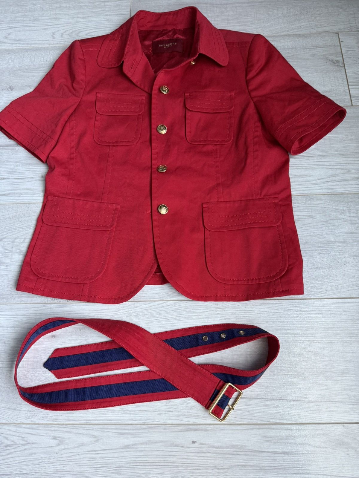Burberry Burberry London Red Short Sleeve Safari Jacket w/ Belt Size M / US 6-8 / IT 42-44 - 1 Thumbnail