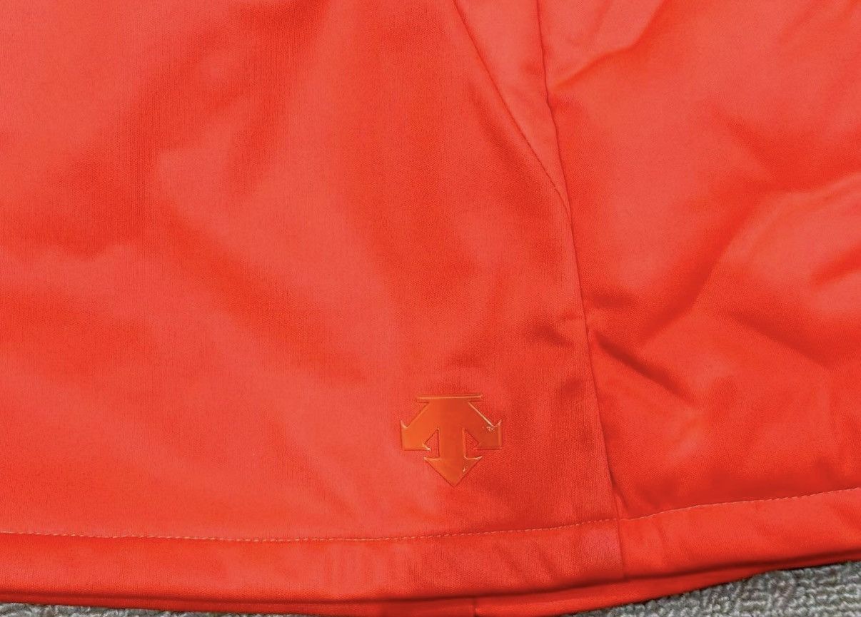 Descente Descente Golf Collection Women's Fleece-Lined Down Skirt J39 Size M / US 6-8 / IT 42-44 - 4 Thumbnail