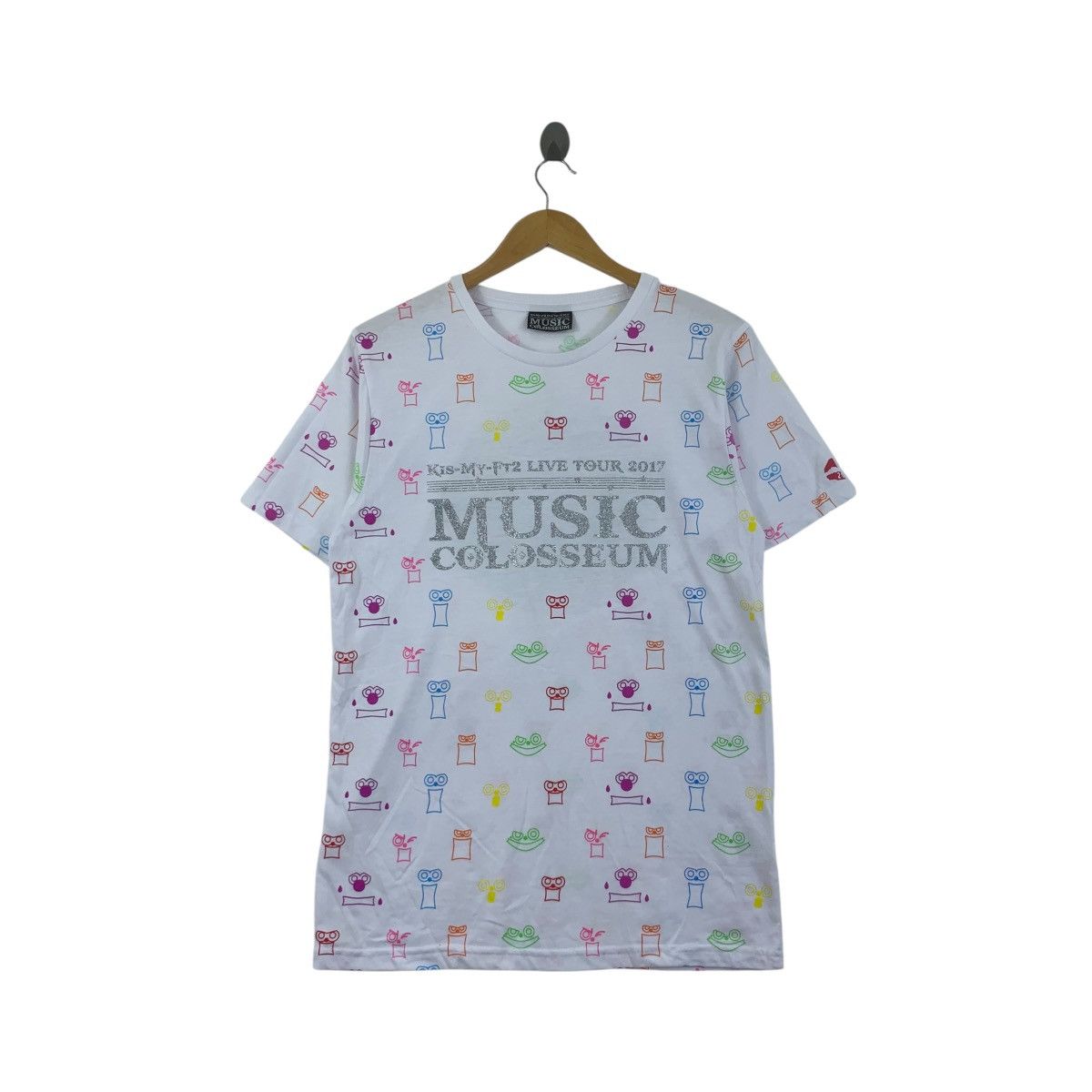 Vintage KIS-MY-FT2 Music Colosseum Live Tour 2017 Tee Shirt Size S / US 4 / IT 40 - 1 Thumbnail