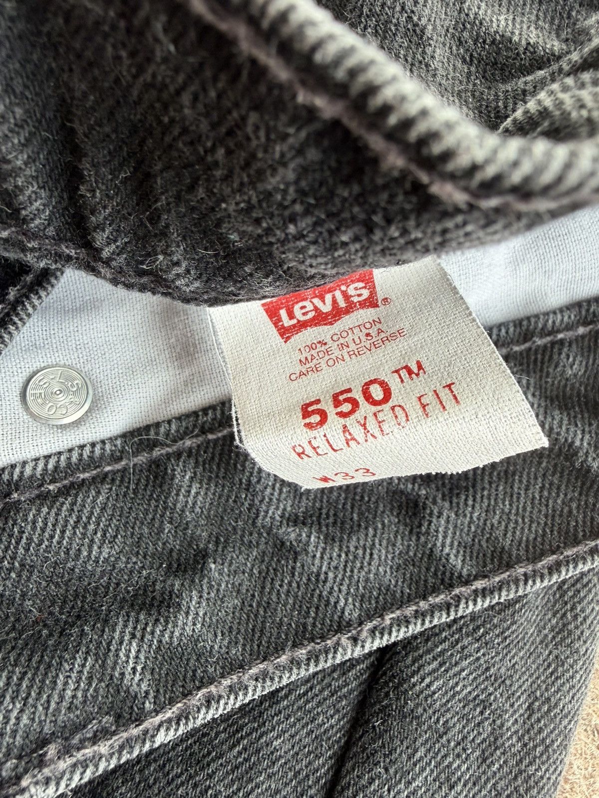 Levi's Levi’s 550 Made in USA Orange Tab Denim Shorts Size US 33 - 16 Thumbnail