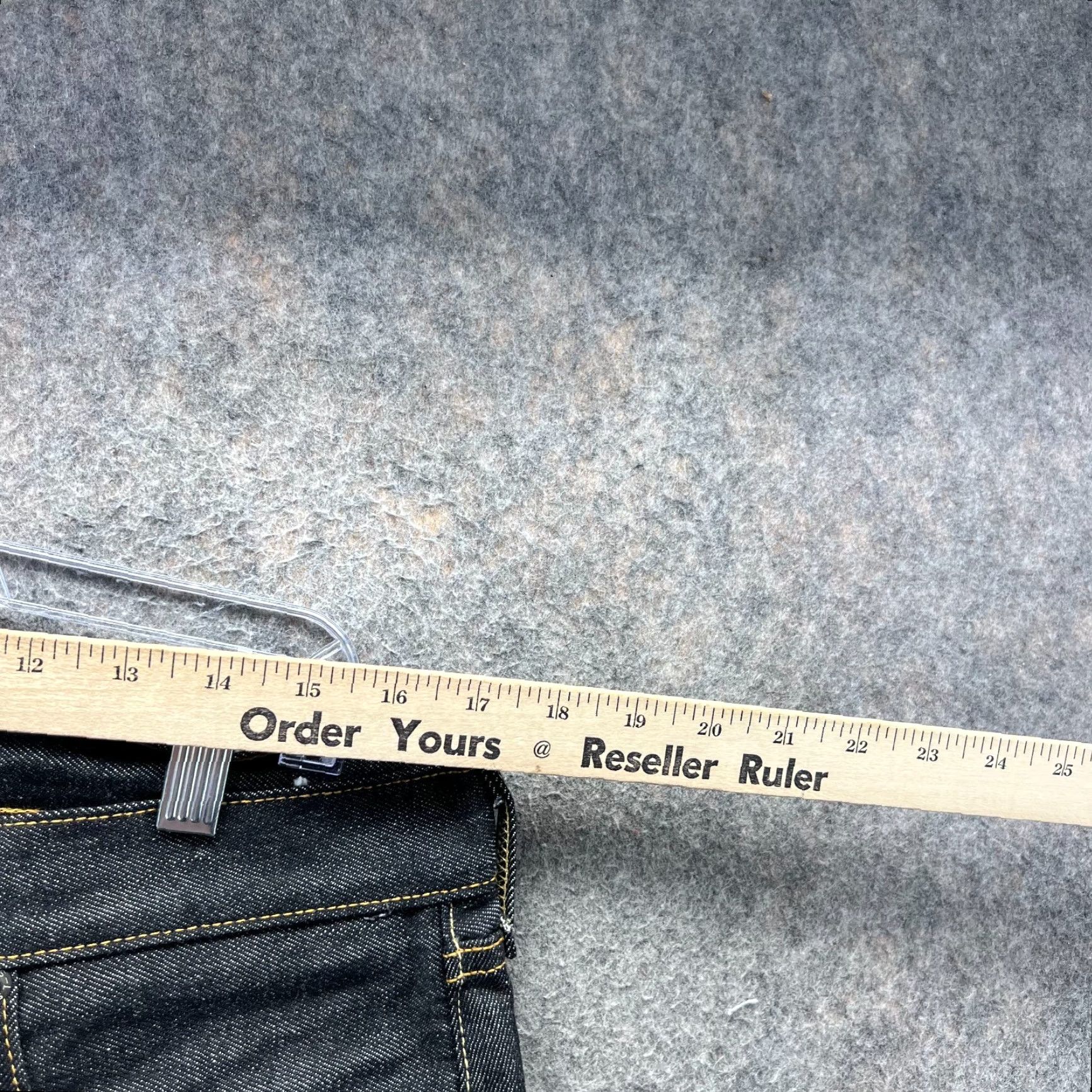 Levi's Levi's 501 Jeans Mens 33x34 Denim Button Fly Black Cotton Indigo Regular Straight Vintage Jeans Mens Size US 33 - 3 Thumbnail