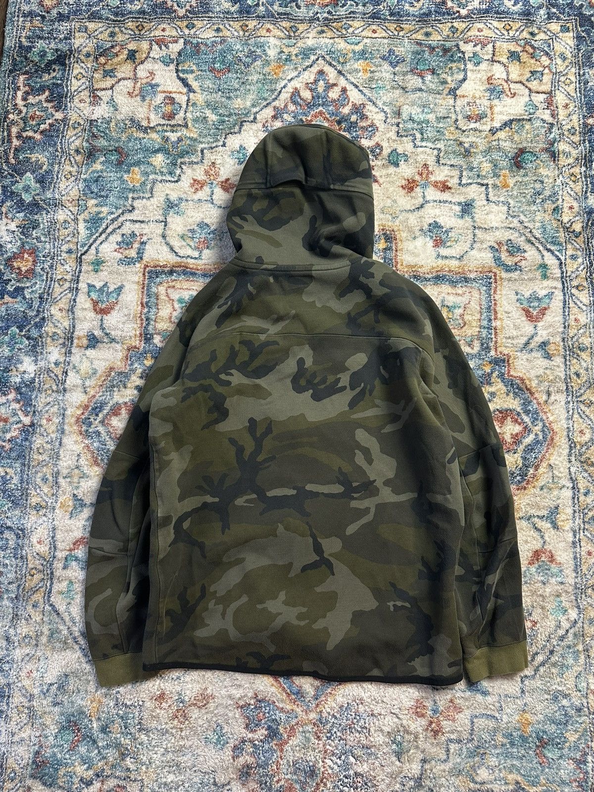 Nike Nike Camouflage Zip-up Tech Fleece Hoodie Medium Size US M / EU 48-50 / 2 - 2 Thumbnail