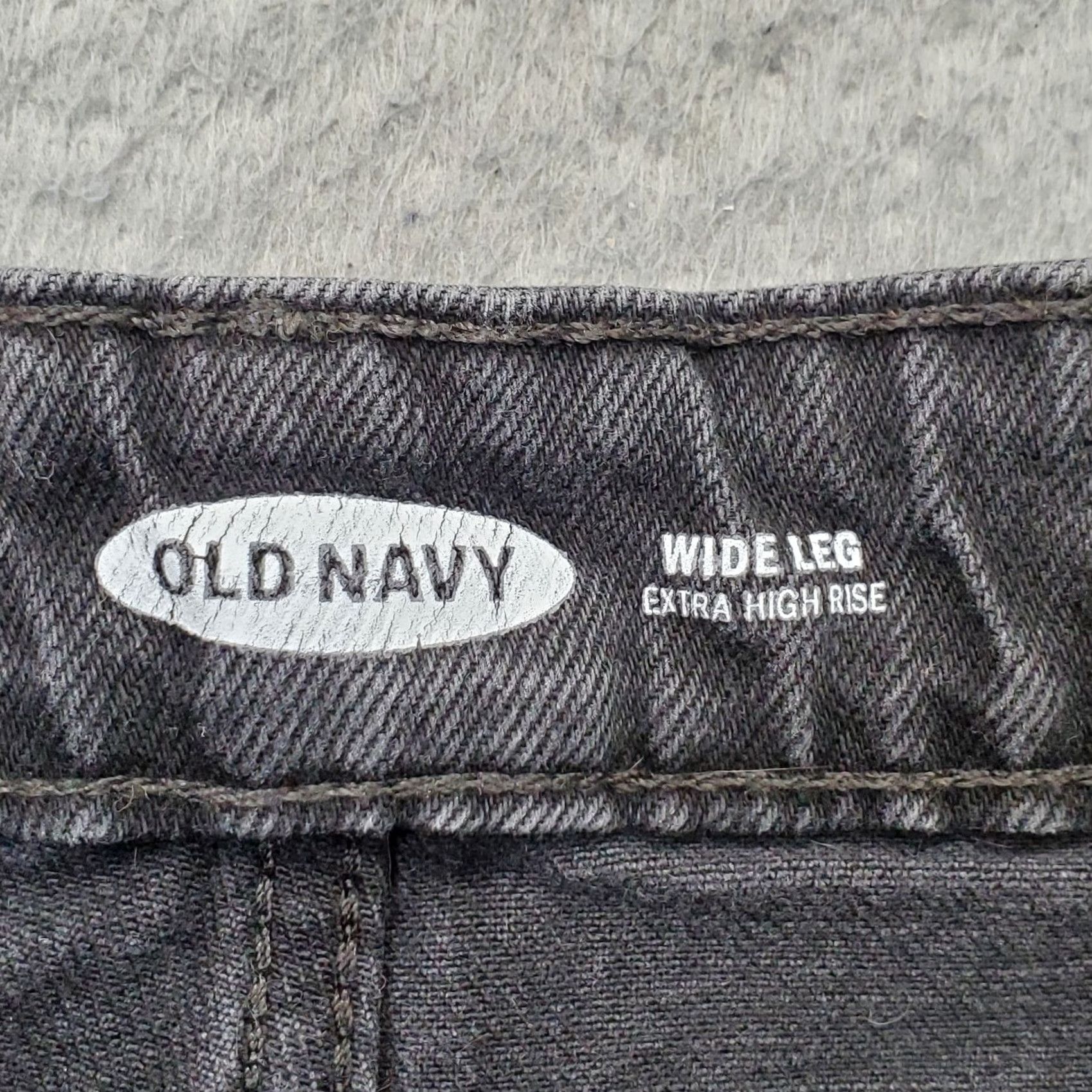 Old Navy Old Navy Jeans Womens 0 Black Denim Stretch Raw Hem Extra High Rise Wide Leg Jeans Womens 0 Black Denim Stretch Wide Leg Size 25" / US 0 / IT 36 - 7 Thumbnail