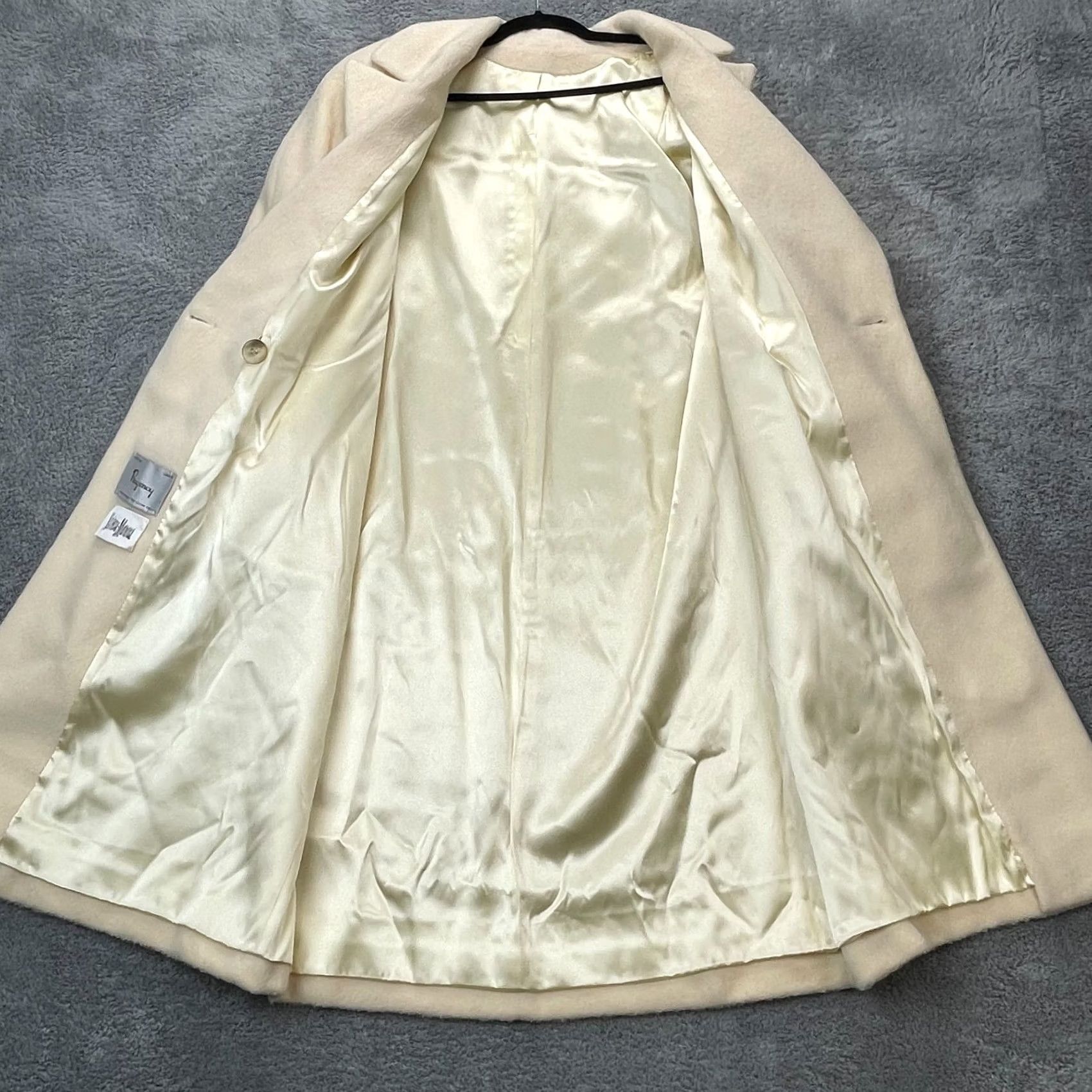 Neiman Marcus VINTAGE Neiman Marcus Coat Womens 12 White Cashmere Cream Trench Jacket Regency Jacket Coat Dresswear Regular Womens Size XL / US 12-14 / IT 48-50 - 7 Thumbnail
