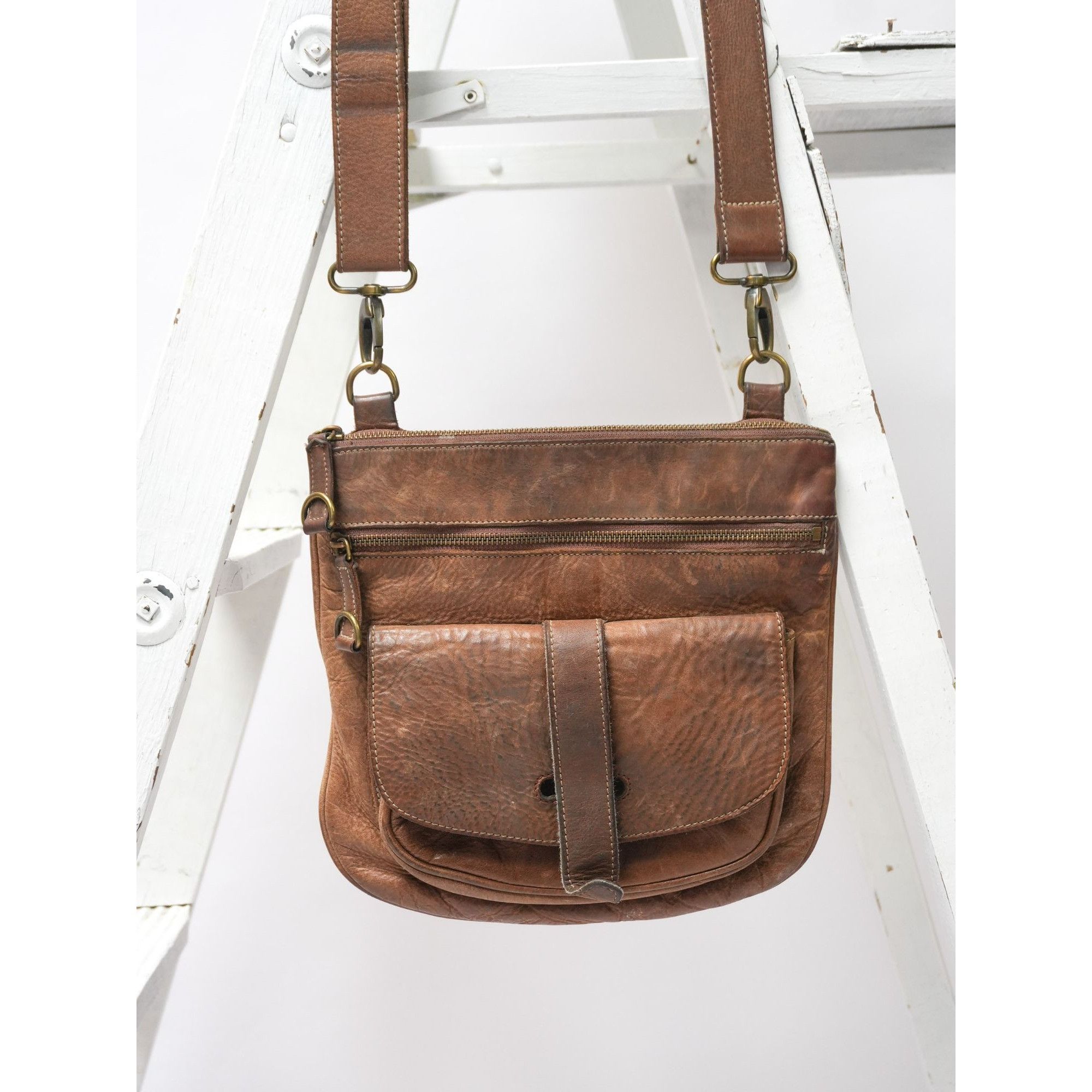 Roots Vintage Roots Riverside Saddle Crossbody Leather Bag Size ONE SIZE - 4 Thumbnail