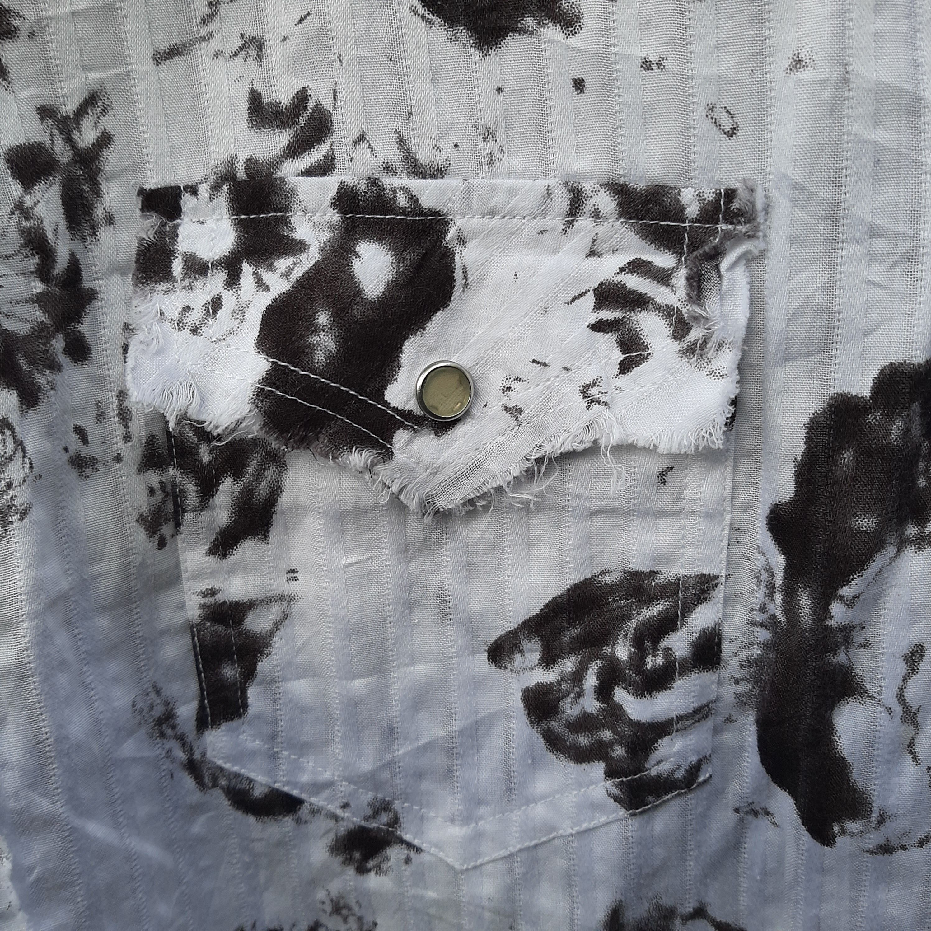 Japanese Brand Omkoe printed short shirt Size US M / EU 48-50 / 2 - 5 Thumbnail