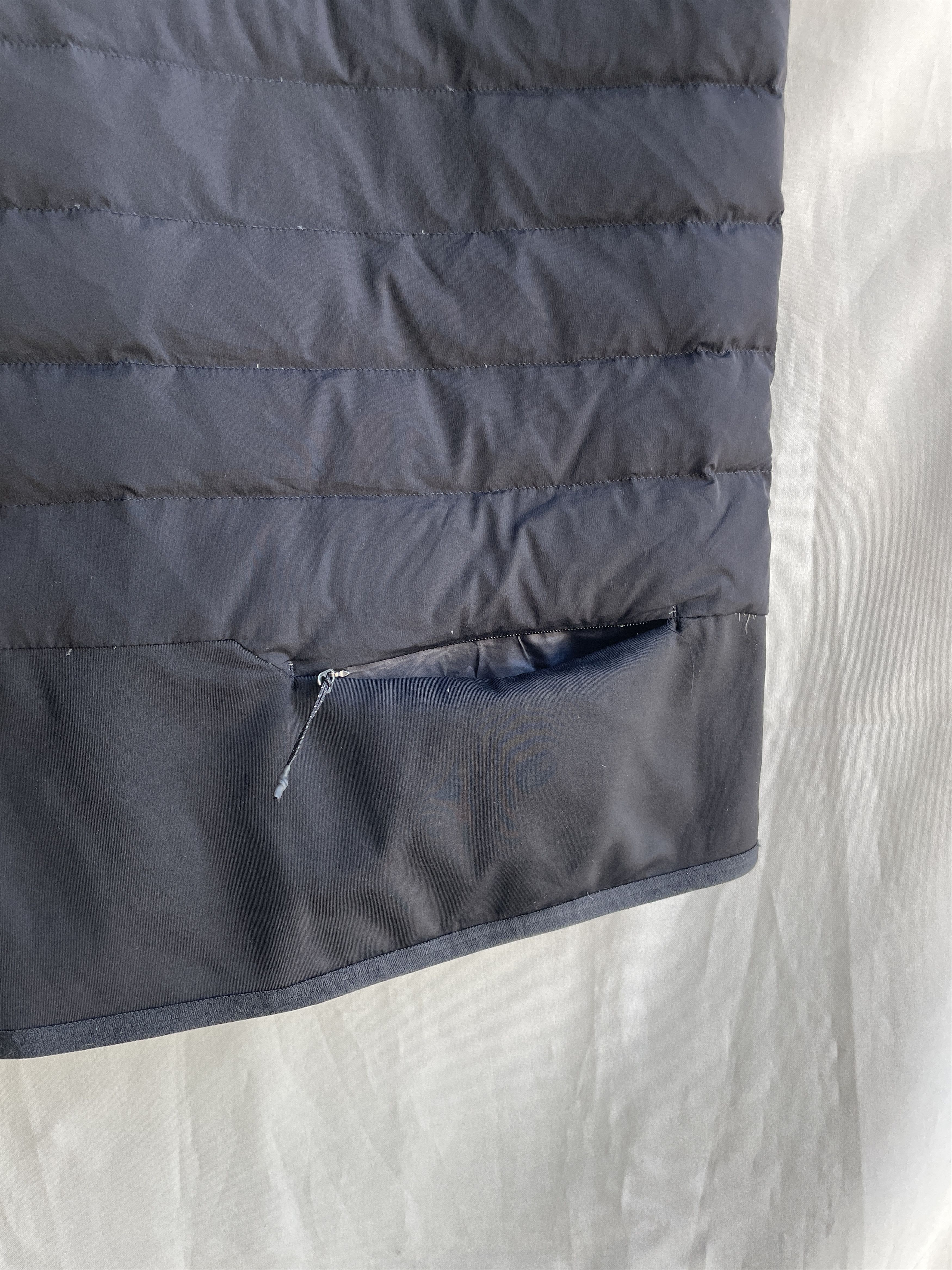 Lululemon Lululemon Down For It All Mens Black Vest Size XL Size US XL / EU 56 / 4 - 5 Thumbnail