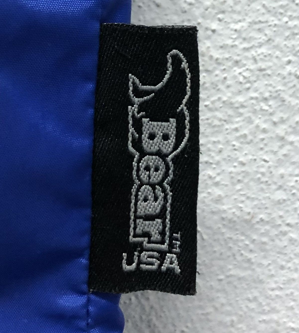 Vintage Vintage Bear USA Windbreaker Jacket Medium Blue Black Nylon Size US M / EU 48-50 / 2 - 12 Thumbnail