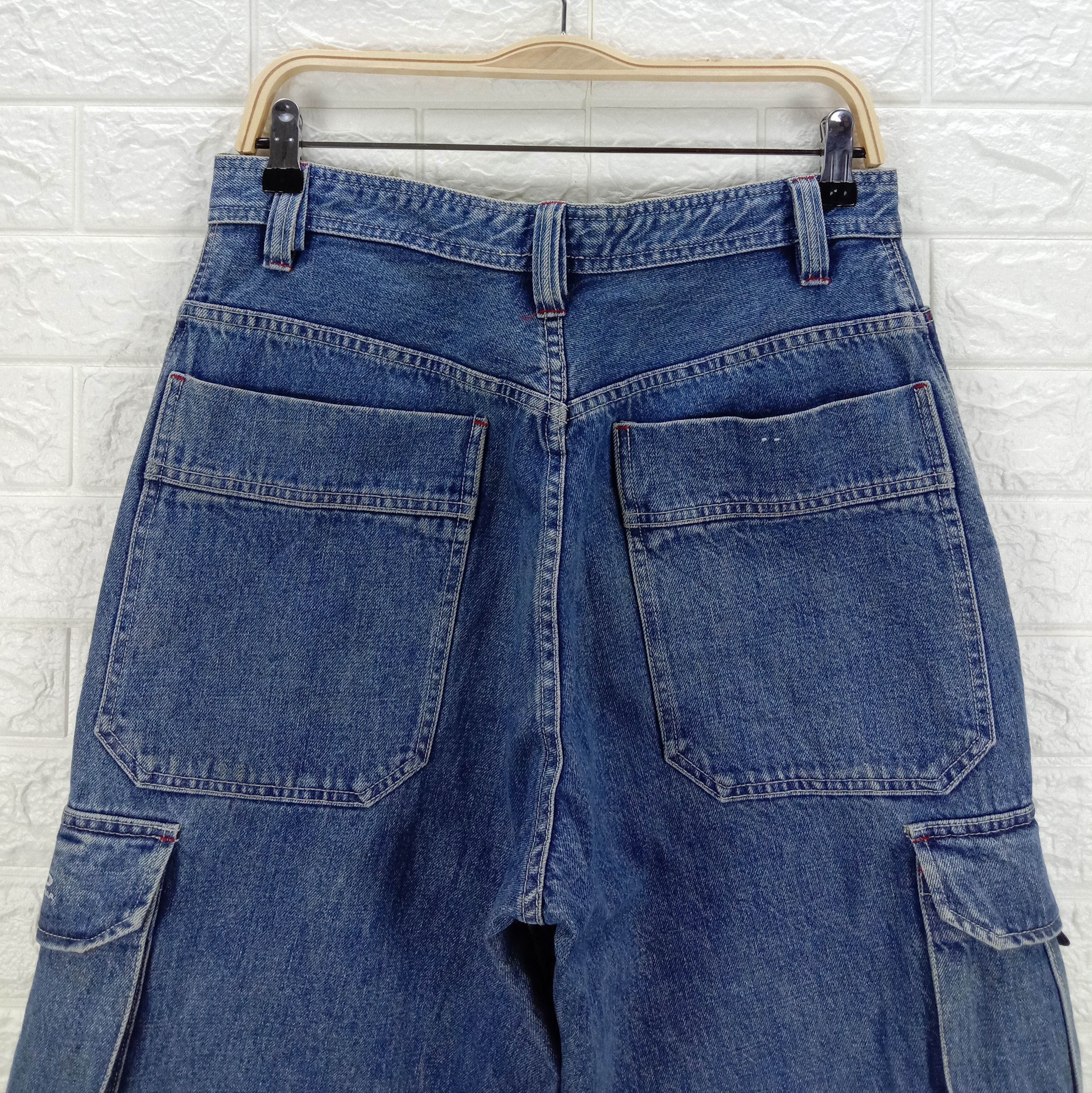 Japanese Brand Vintage Japanese Piko Wide Multi Pocket Cargo Baggy Jeans Size US 31 - 6 Thumbnail