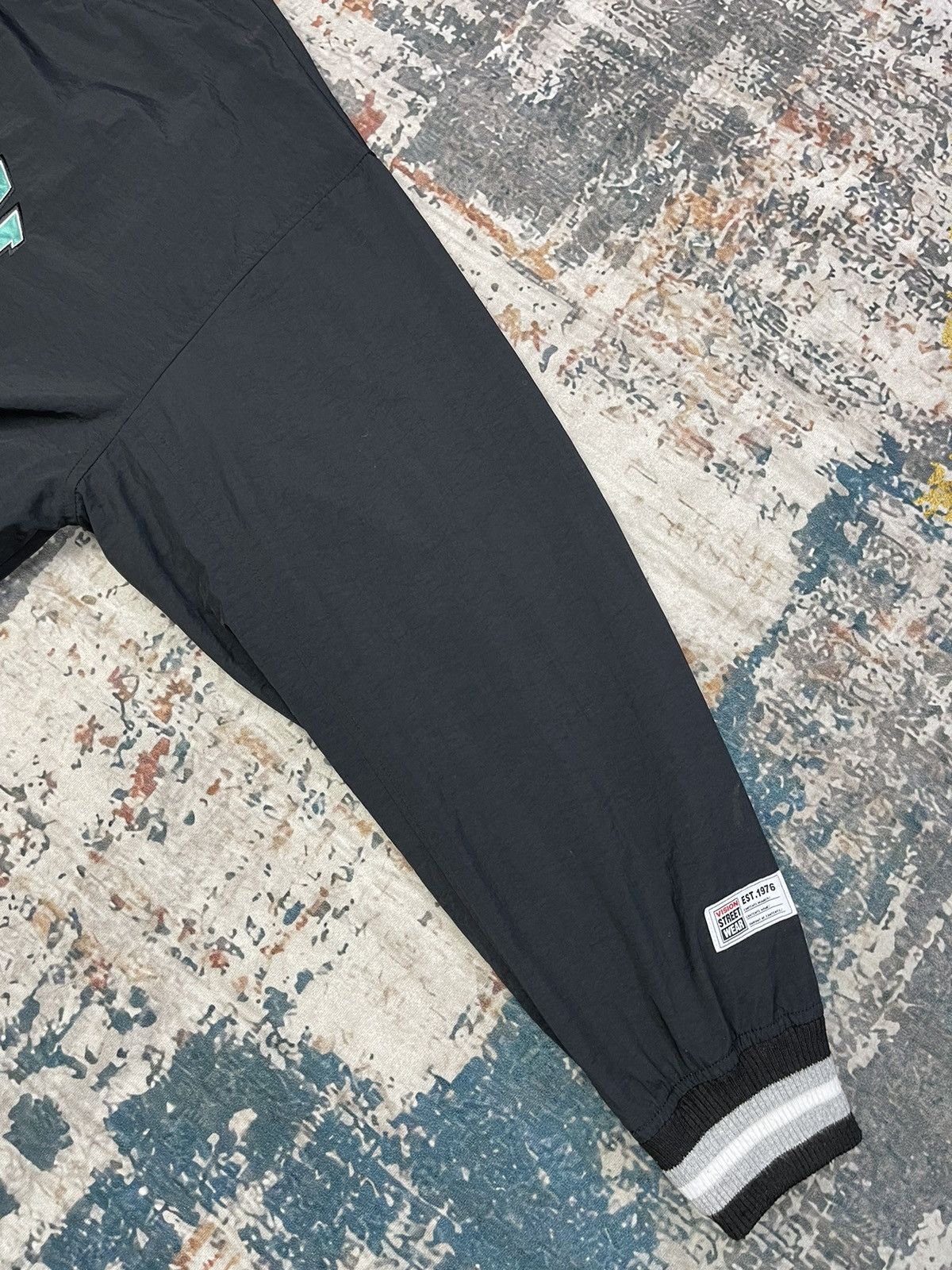 Vision Streetwear Vision Streetwear Back Hit Embroidery Nylon Jacket Size US L / EU 52-54 / 3 - 5 Thumbnail