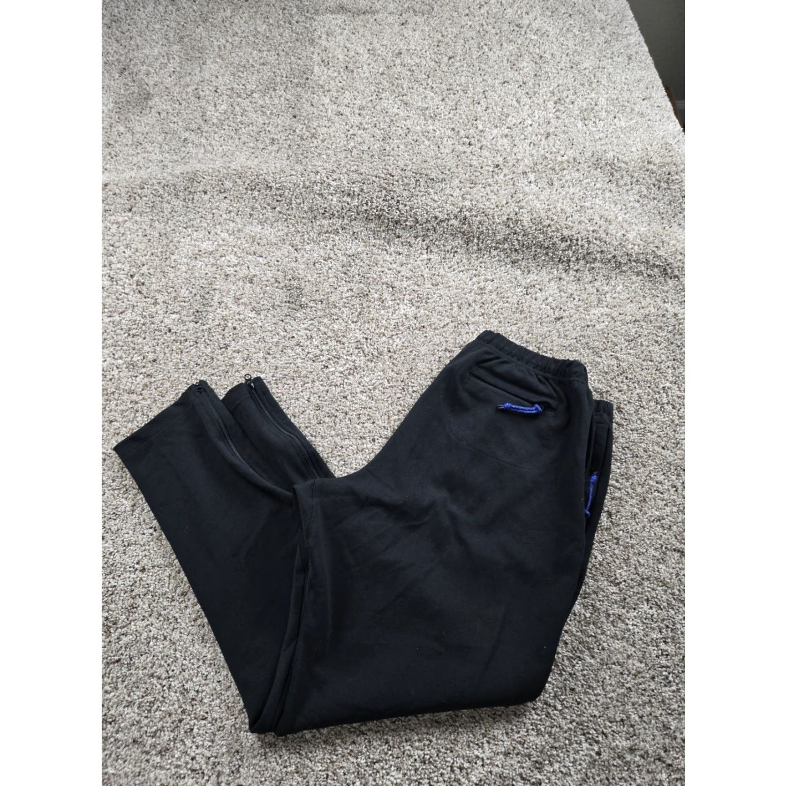 Vintage VINTAGE REI Jogger Sweatpants Pants Men's XL Black USA Made Zip Ankles Tapered Pockets Elastic Waist Knit Nylon Solid Athletic Activewear Size US 36 / EU 52 - 2 Thumbnail