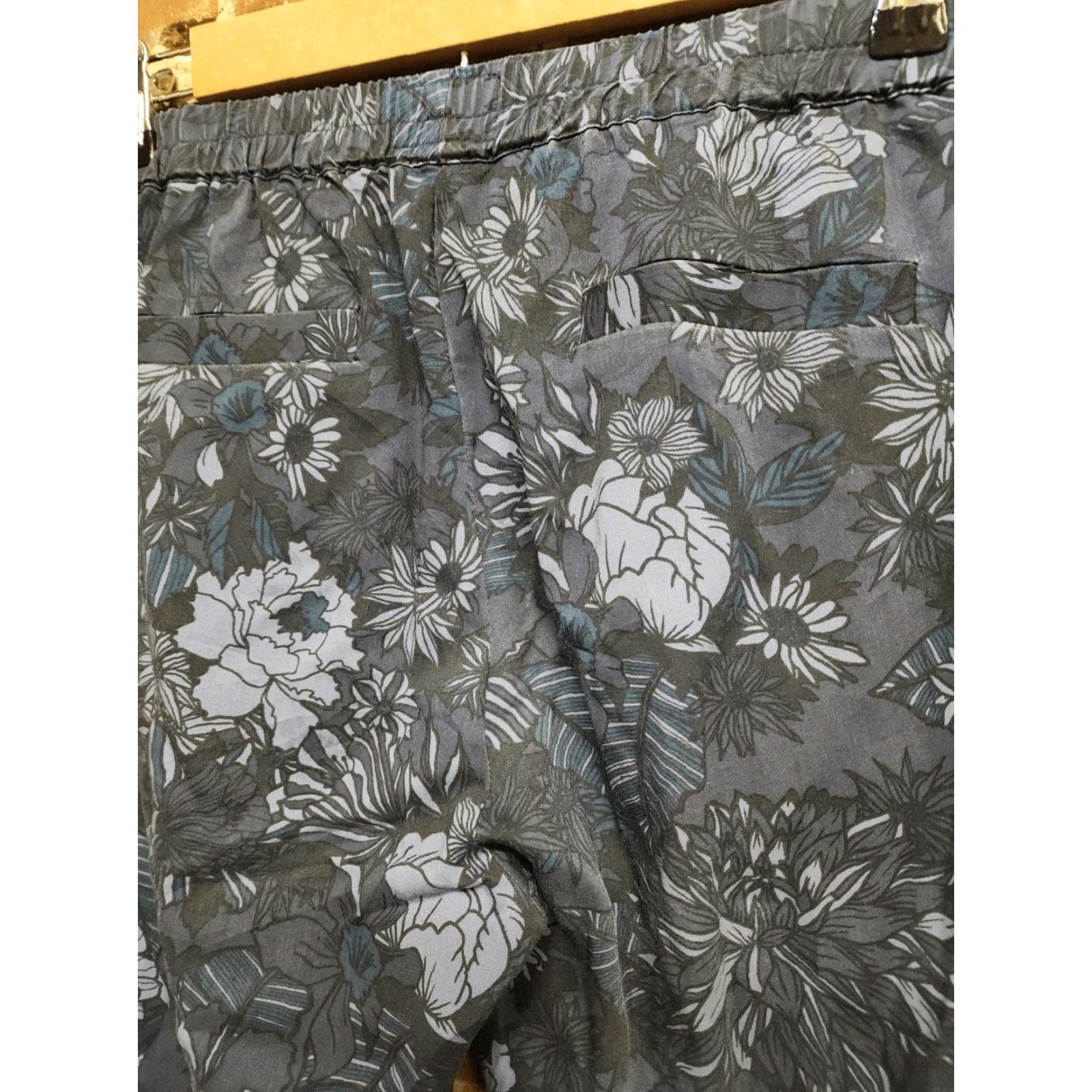 Marine Layer VINTAGE Marine Layer Floral Blue XS Womens Pants Regular Ankle Women XS Mens? Size 26" / US 2 / IT 38 - 5 Thumbnail