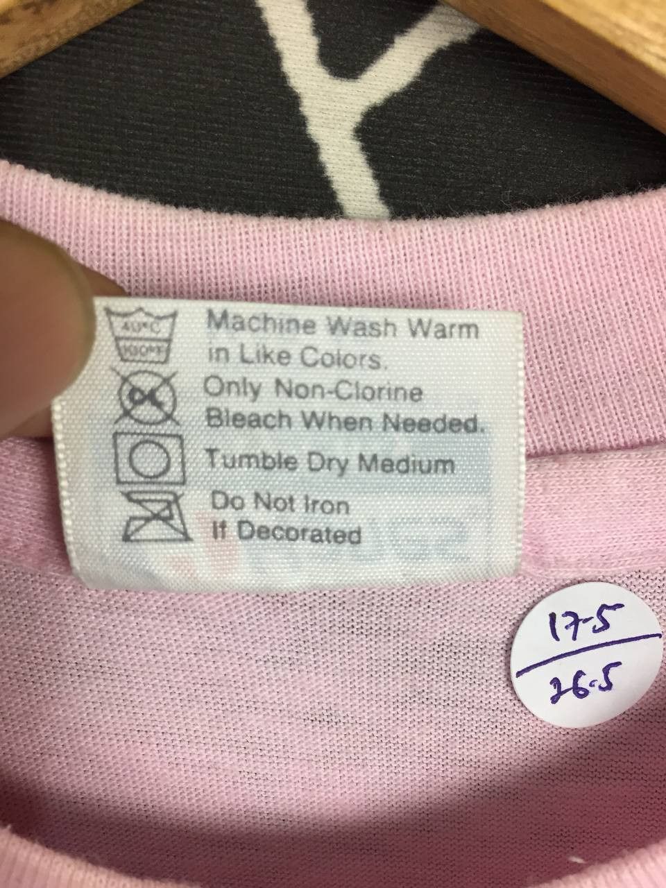 Hanes × Vintage Vtg 80s Little woman Of Concord Single Stitch Tee Size US M / EU 48-50 / 2 - 17 Thumbnail
