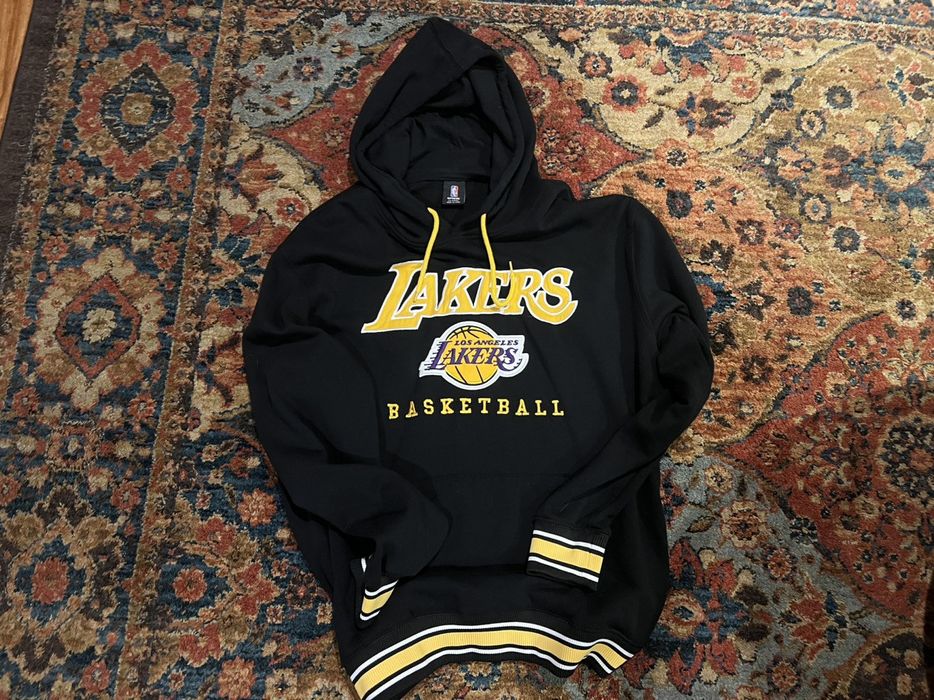 Vintage lakers online hoodie