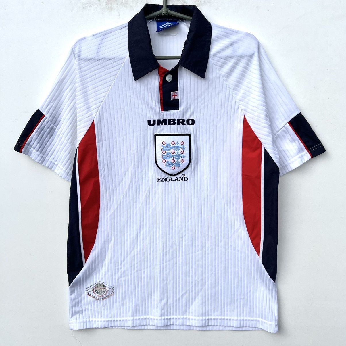 Umbro ENGLAND 1997 1998 HOME FOOTBALL SHIRT SOCCER JERSEY UMBRO Size US L / EU 52-54 / 3 - 1 Thumbnail