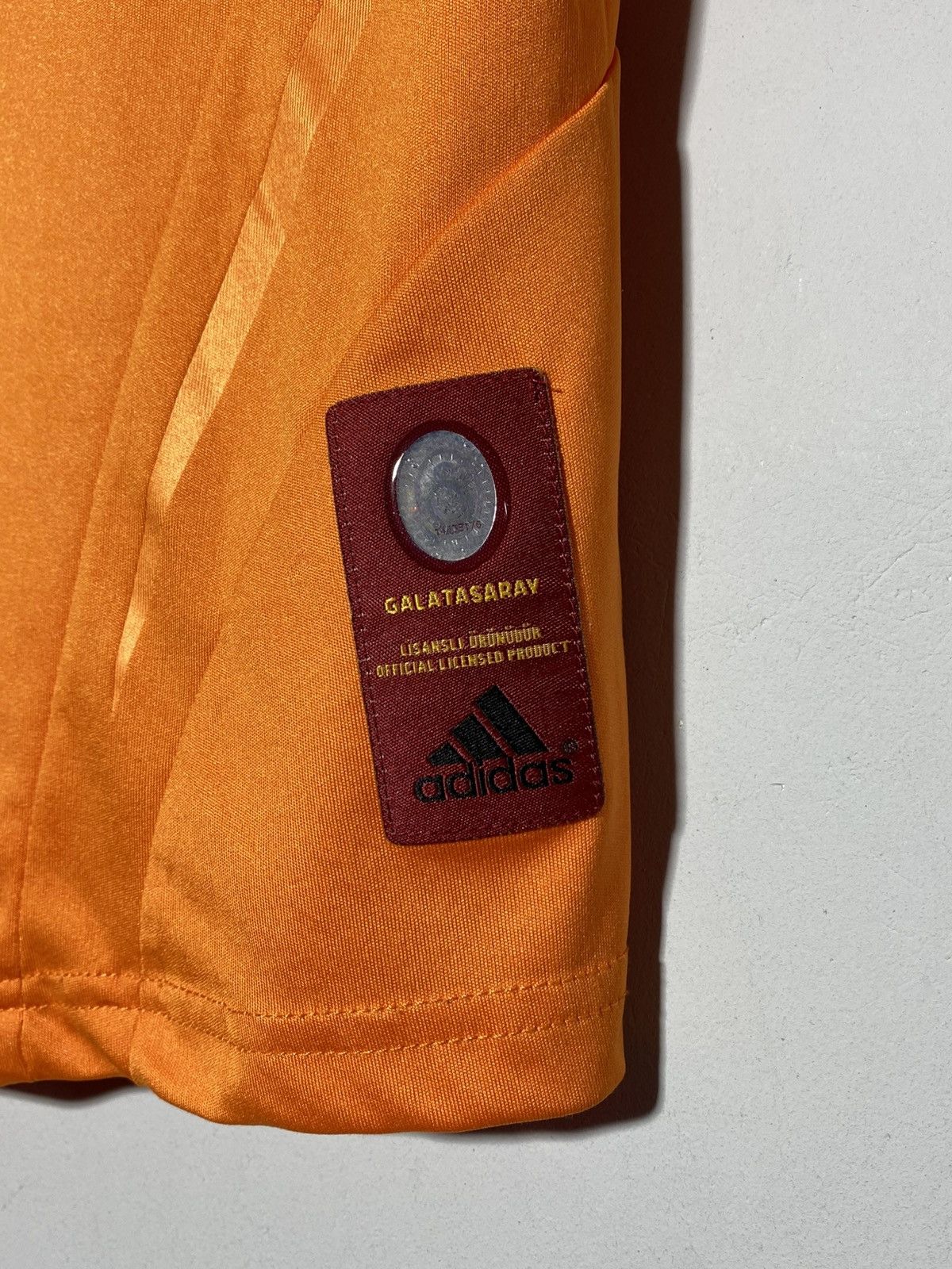 Adidas Adidas Galatasaray 2008/09 Fourth Football Shirt Jersey Size US M / EU 48-50 / 2 - 14 Thumbnail