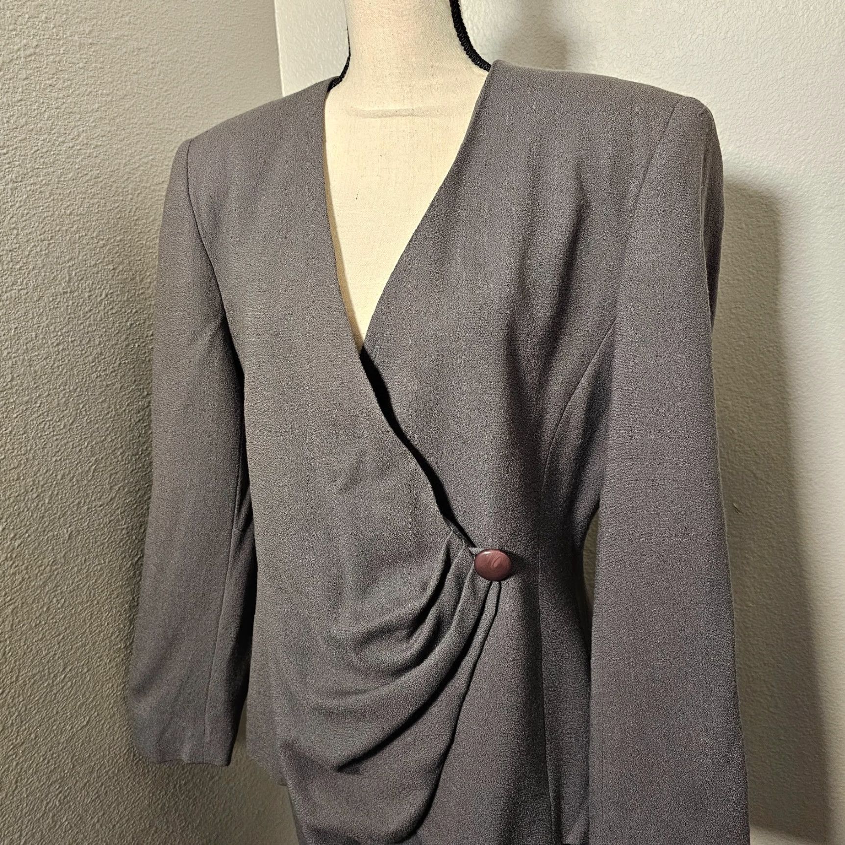 Jones New York VINTAGE Jones New York Skirt Suit Women 14 Green Woven Short Career Business Wool Size 36" / US 14 / IT 50 - 2 Thumbnail