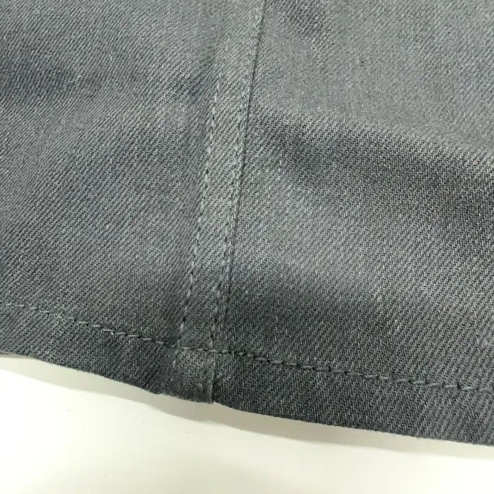 Saint Laurent Paris Yves Saint Laurent Casual Stylish Solid Color Skirt-2507 Size US 26 / EU 42 - 6 Thumbnail