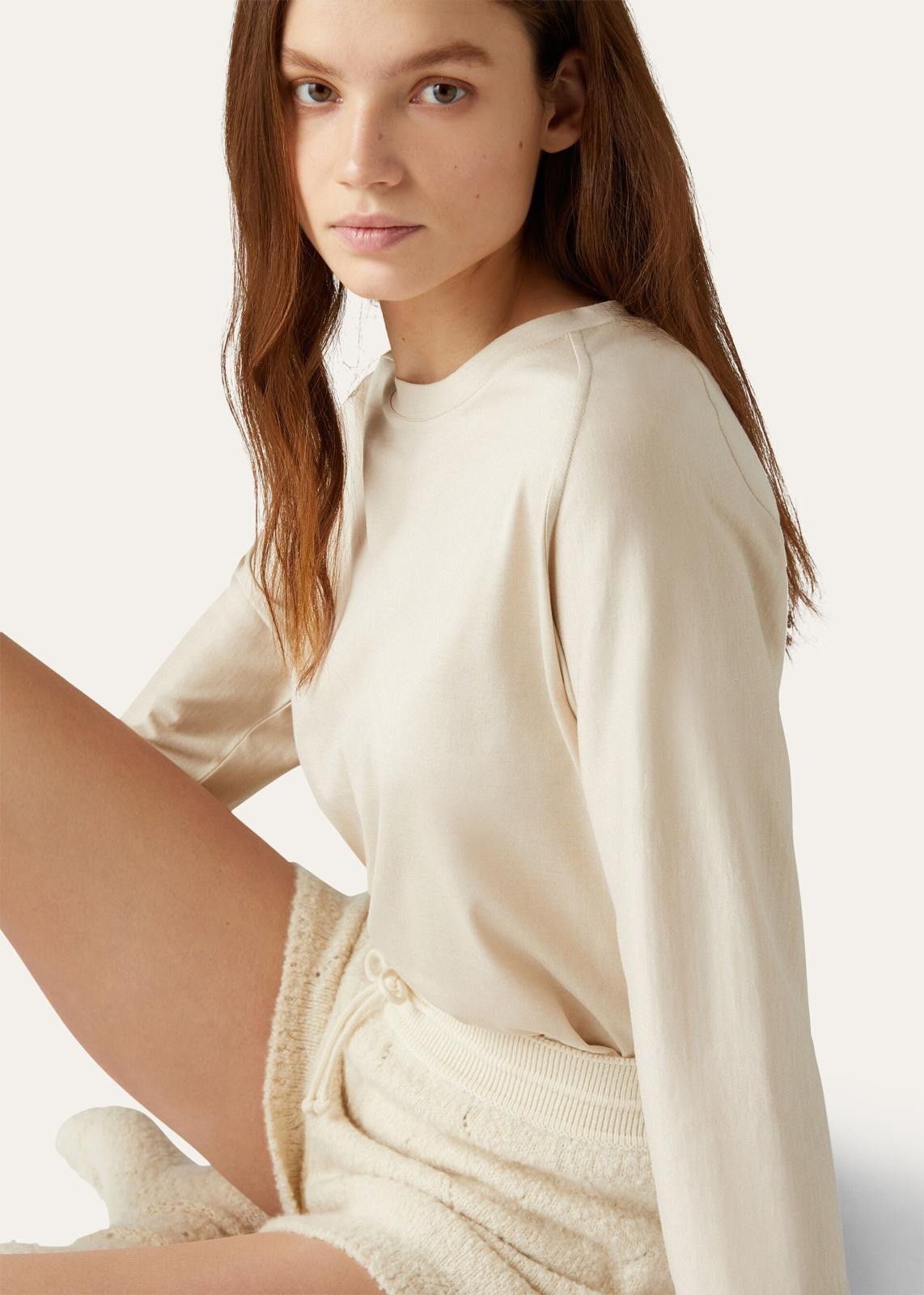 Loro Piana o1srvl11e1024 Cocooning Long Sleeve T-Shirt in Off White Size L / US 10 / IT 46 - 3 Thumbnail