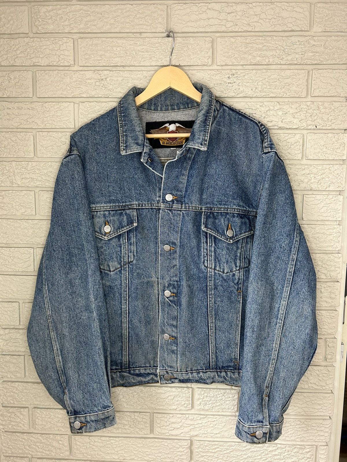 Harley Davidson Vintage 90s Harley Davidson Embossed Denim Jacket Size US XL / EU 56 / 4 - 1 Thumbnail