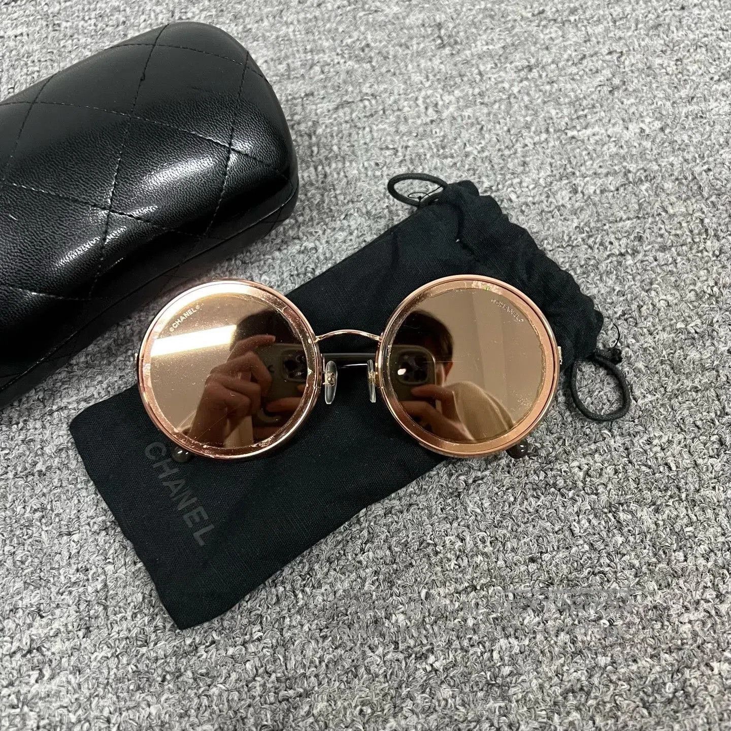 Chanel Chanel Rose Gold Round Sunglasses. Size ONE SIZE - 2 Thumbnail
