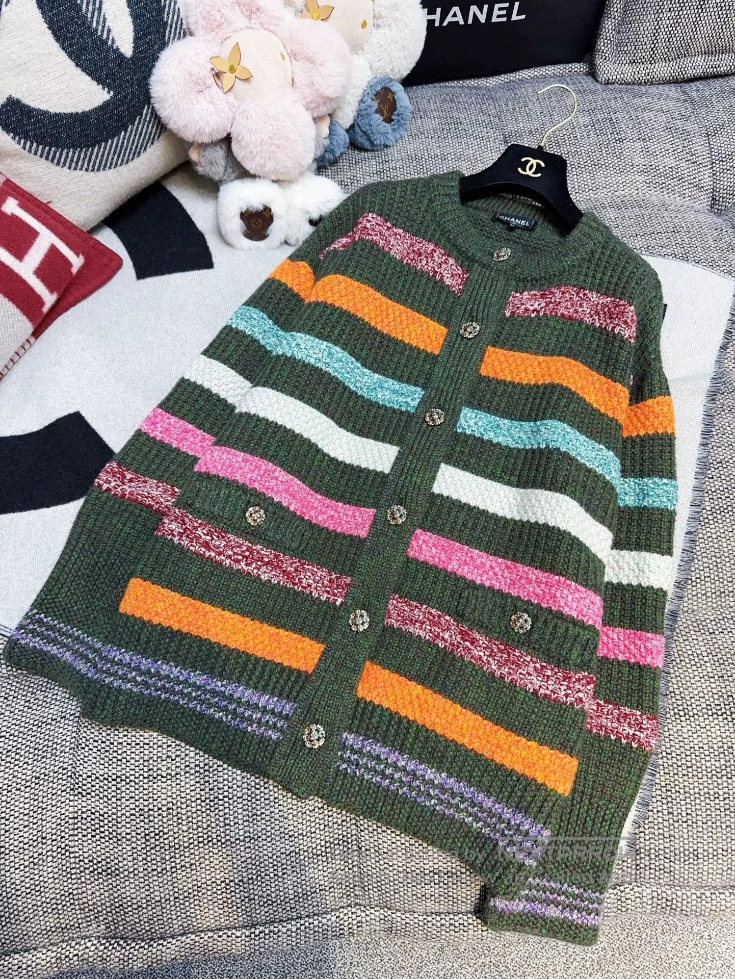 Chanel chanel 22k colorful knit cardigan coat. Size US M / EU 48-50 / 2 - 7 Thumbnail
