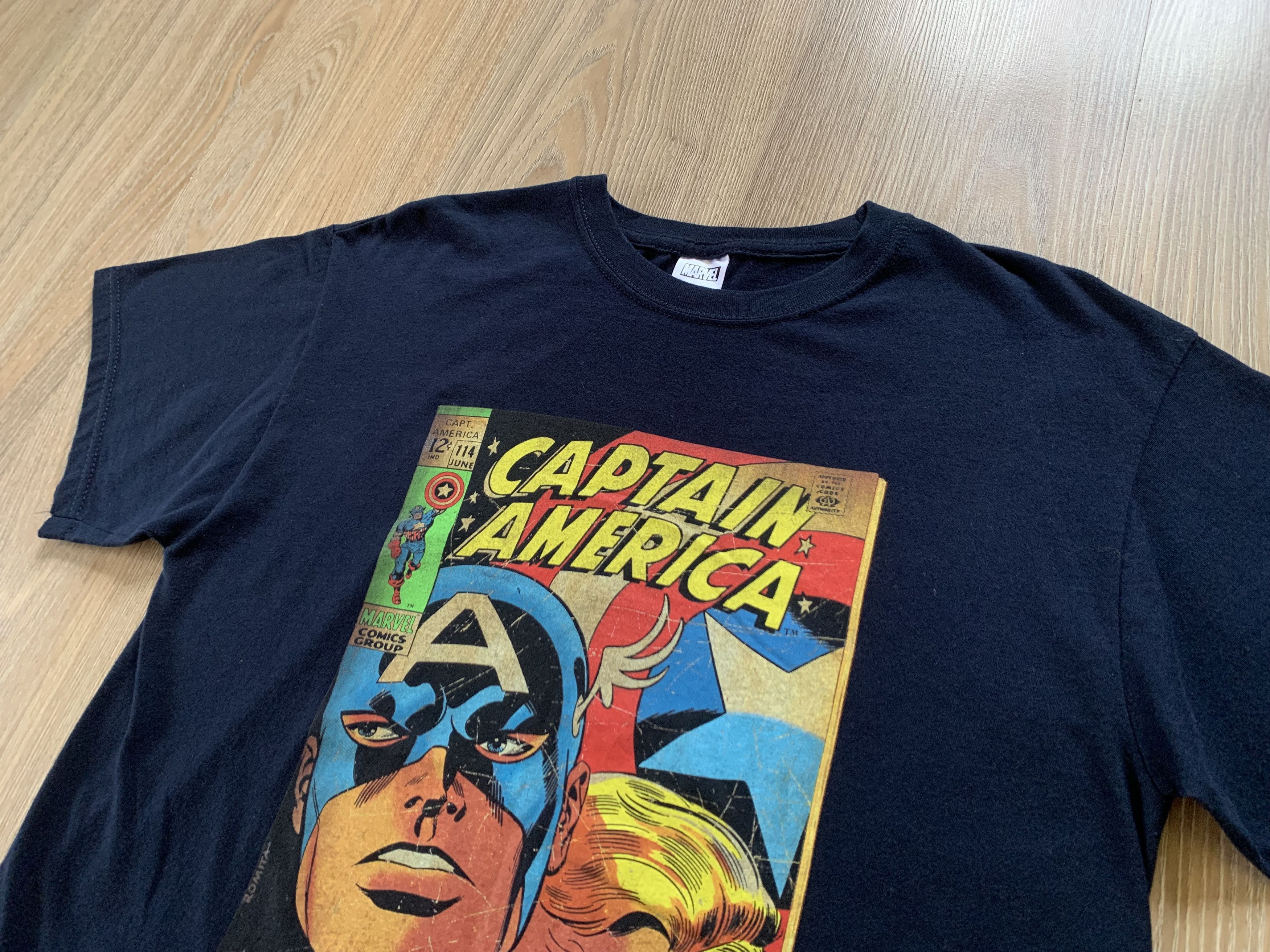 Marvel Comics Vintage Captain America The Man Behind The Mask T-Shirt Size US M / EU 48-50 / 2 - 3 Thumbnail