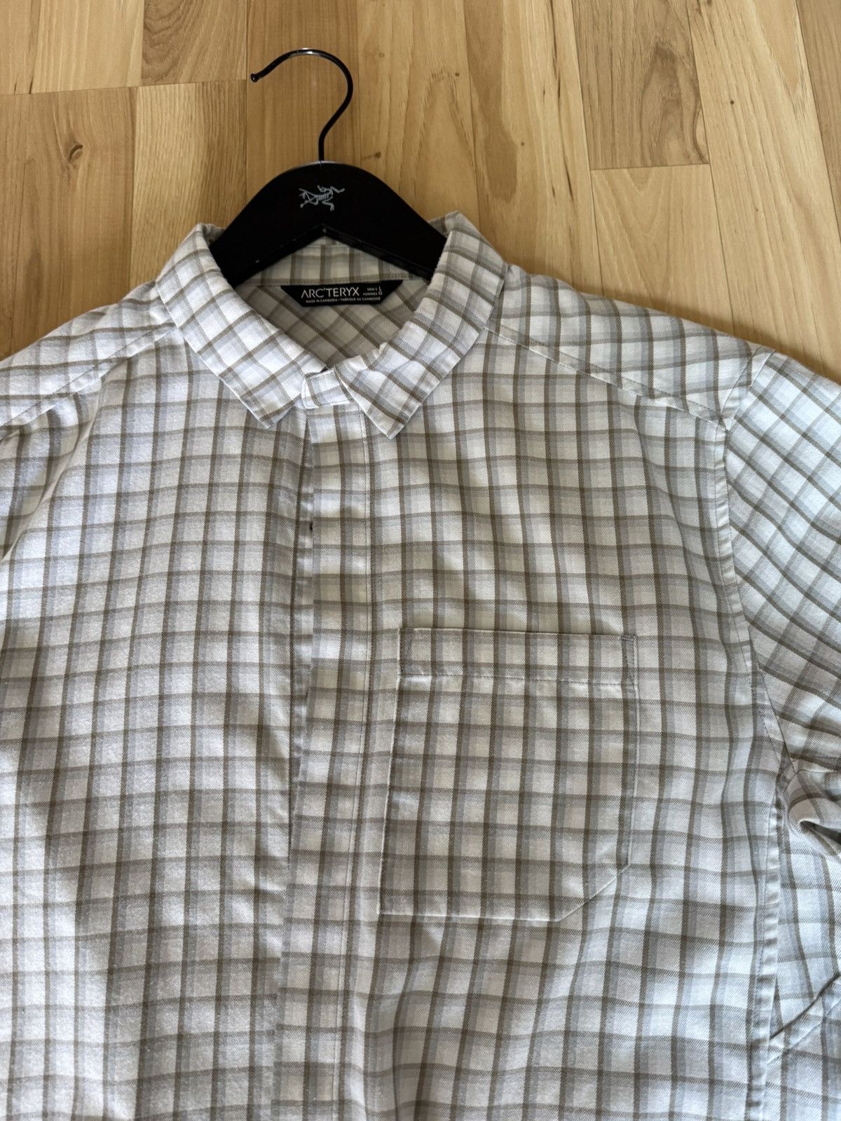 Arc'teryx Arcteryx button up shirt Size US XL / EU 56 / 4 - 4 Thumbnail