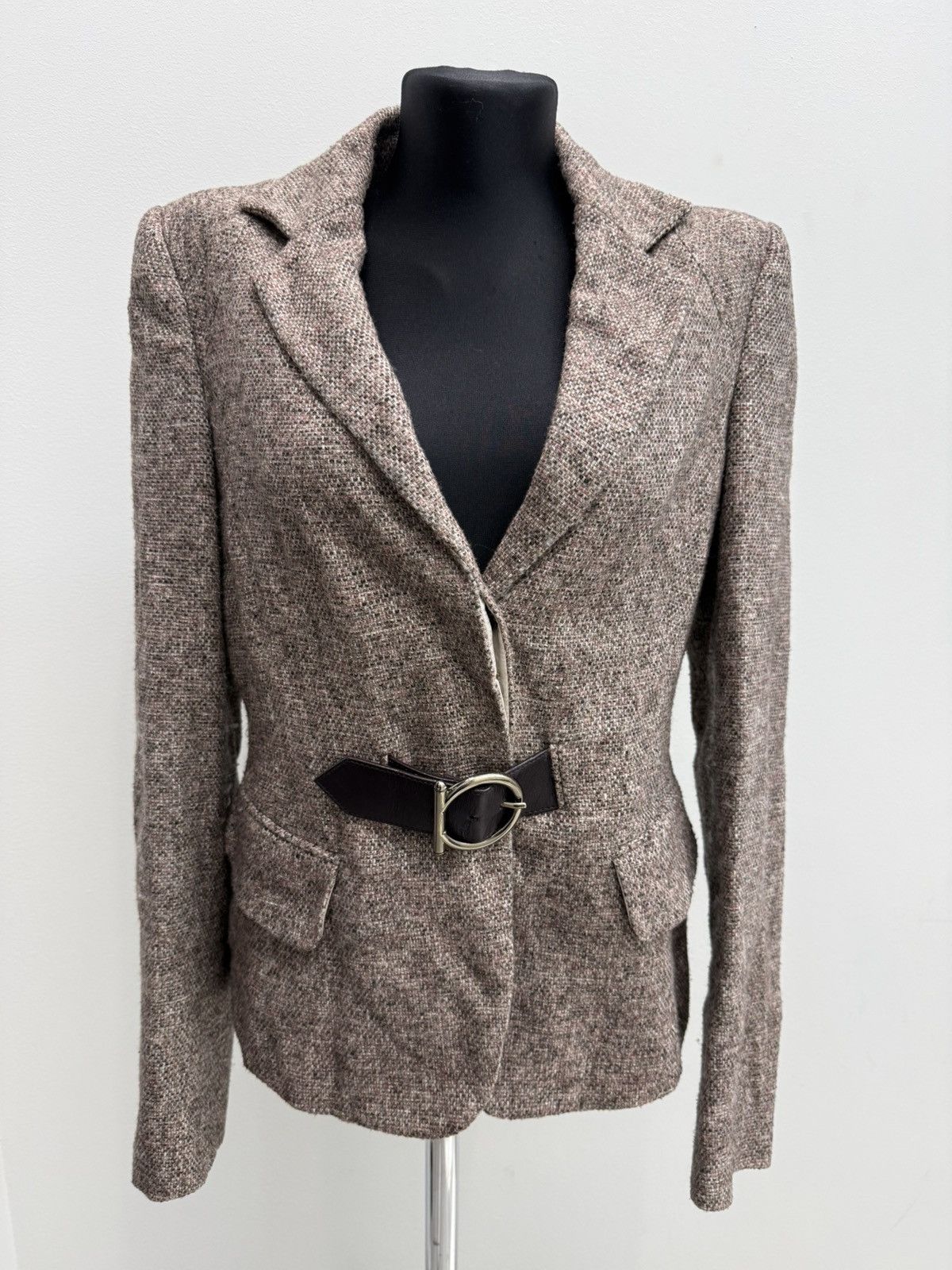 Salvatore Ferragamo Salvatore Ferragamo Wool Blazer With Leather Belt Size M / US 6-8 / IT 42-44 - 1 Thumbnail