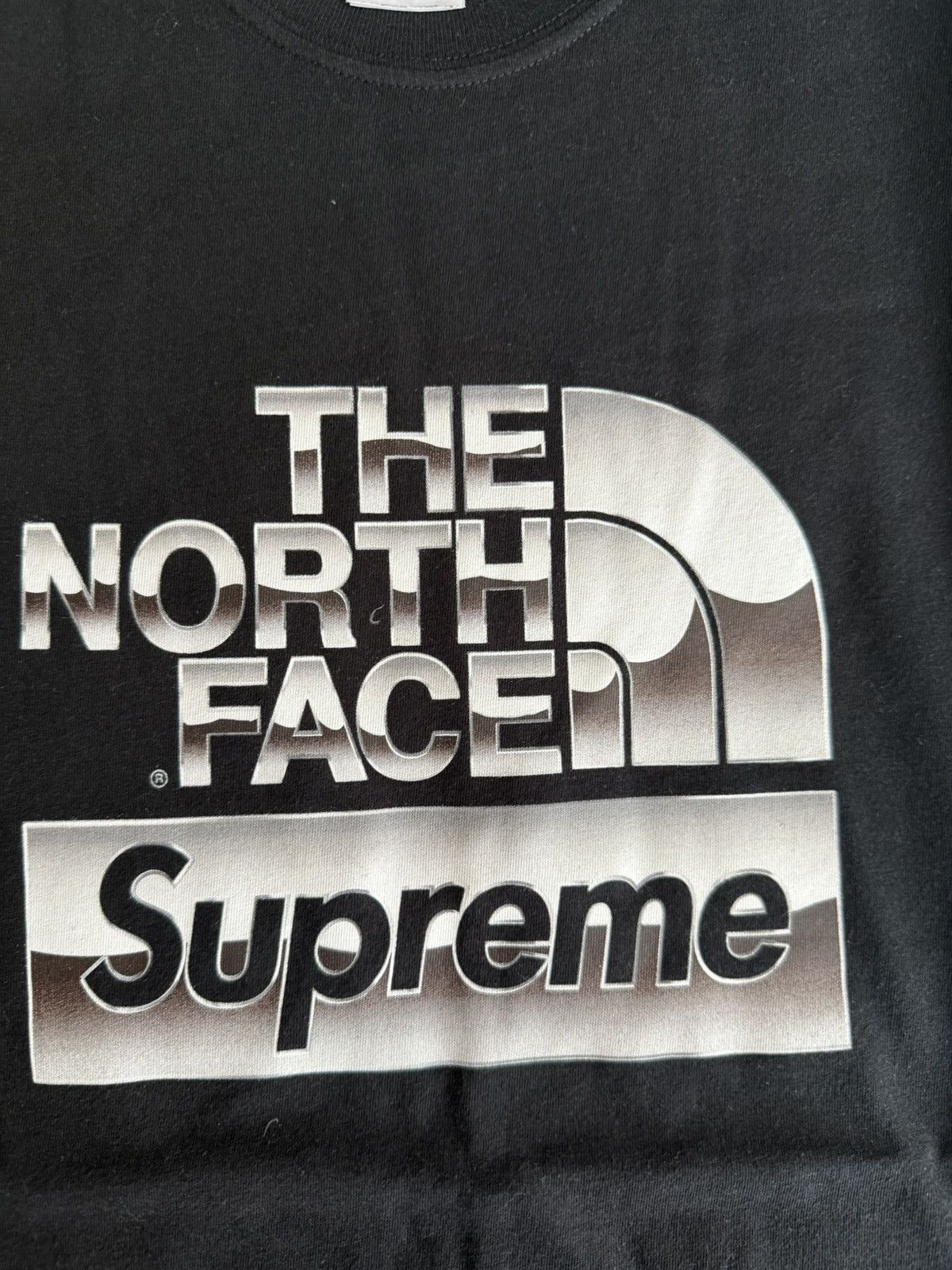 Supreme × The North Face Supreme x The North Face Size US L / EU 52-54 / 3 - 2 Thumbnail