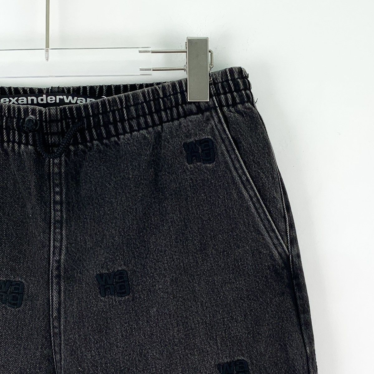 Alexander Wang Alexander Wang Black Logo Cotton Cuffed Denim Pants K26WX Size 24" / US 00 / IT 34 - 3 Thumbnail